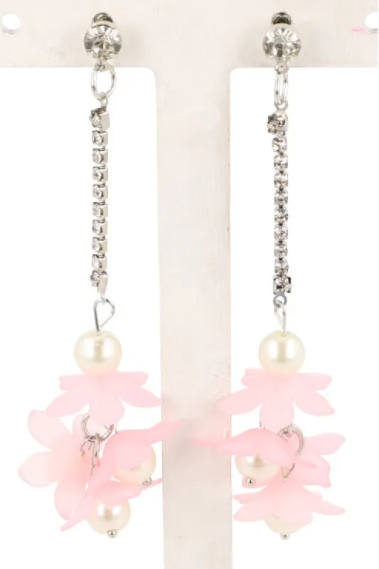 Aretes Flores Perlas sold by Shasa