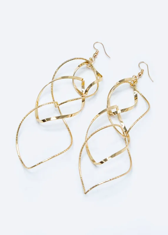 Aretes colgantes twist sold by Shasa