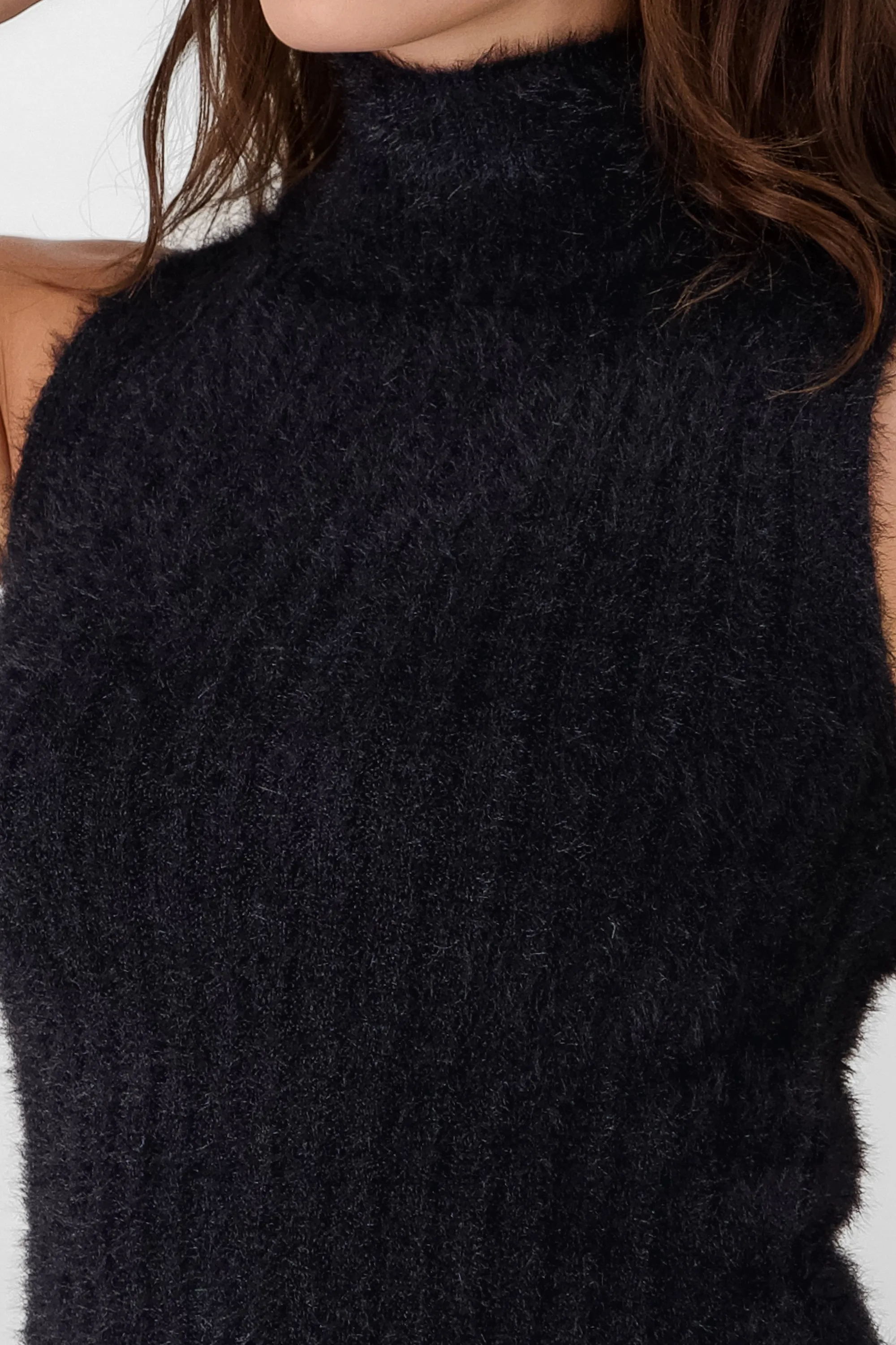 Top cuello alto peludo sold by Shasa product image thumbnail 5