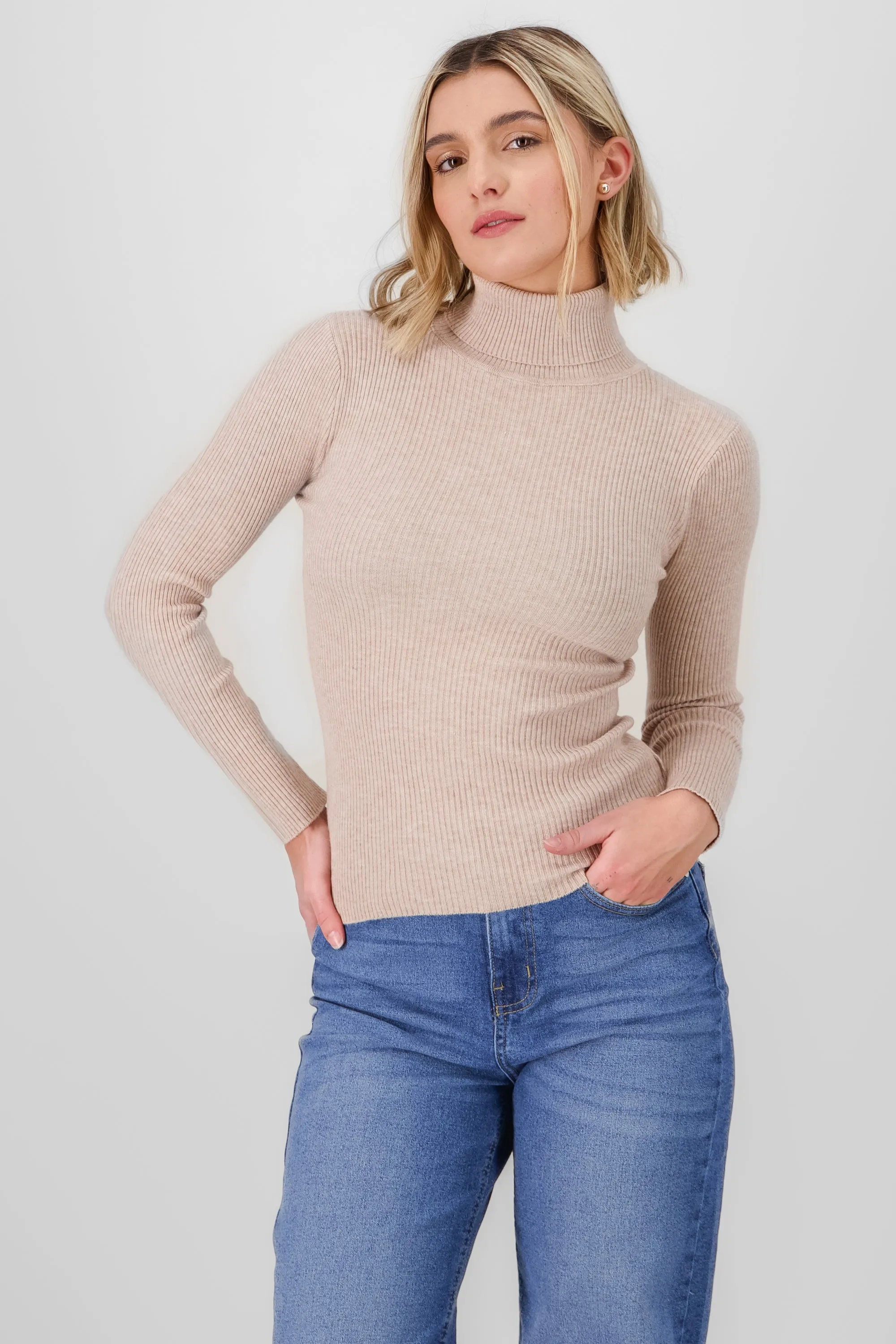 Sueter tejido suave cuelo alto fits all sold by Shasa product image thumbnail 2