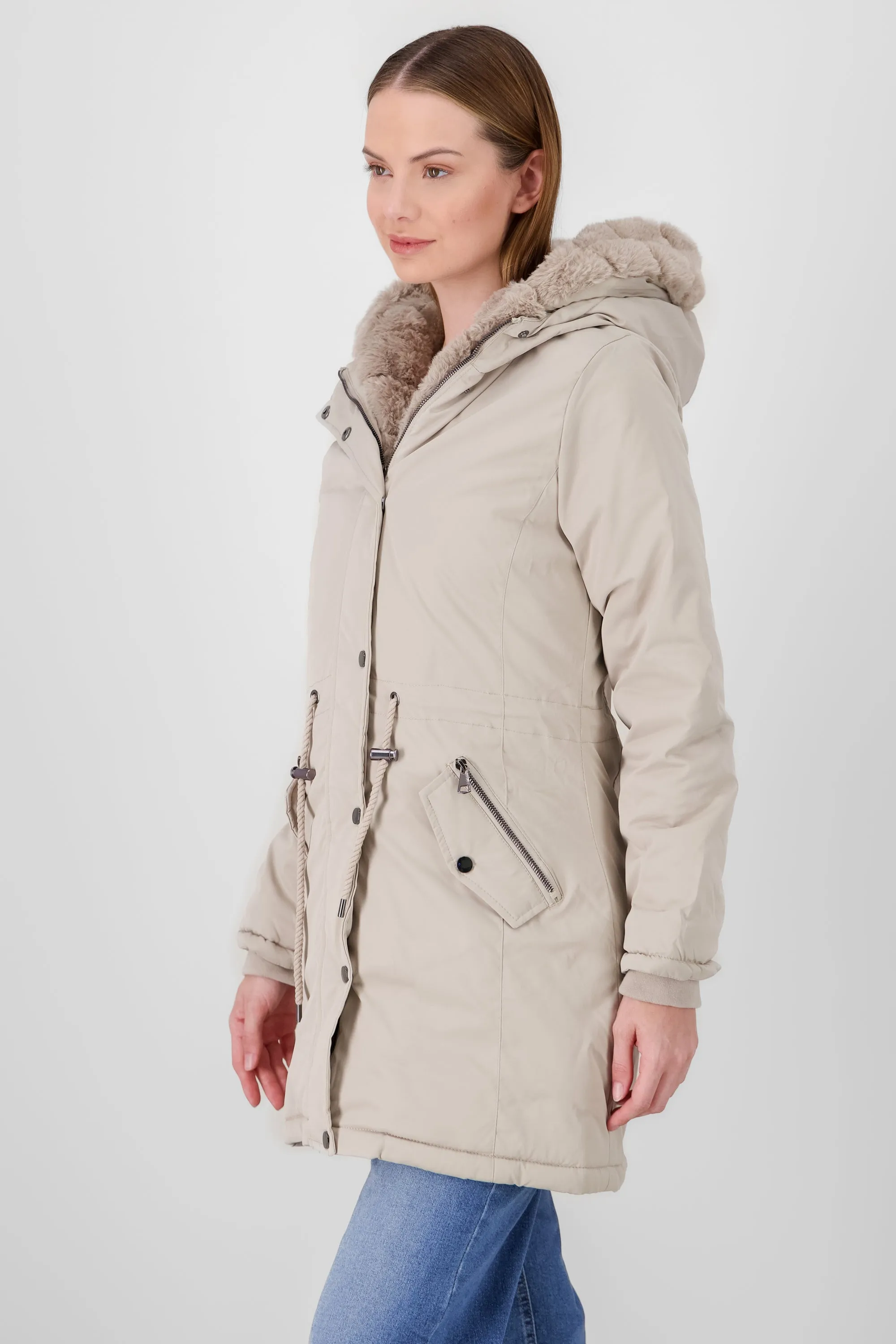 Chamarra doble peluche gorro sold by Shasa product image thumbnail 3