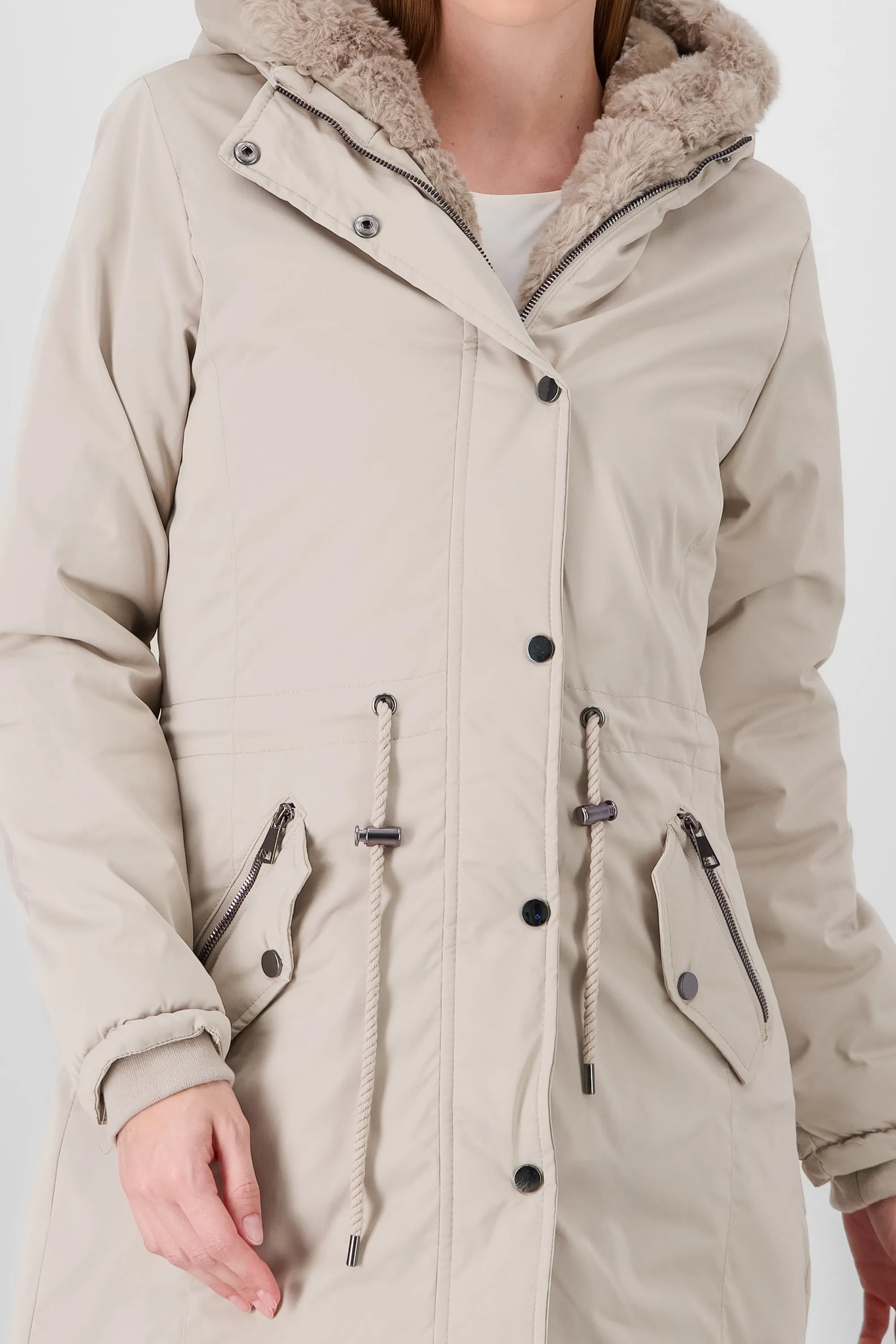 Chamarra doble peluche gorro sold by Shasa product image thumbnail 5