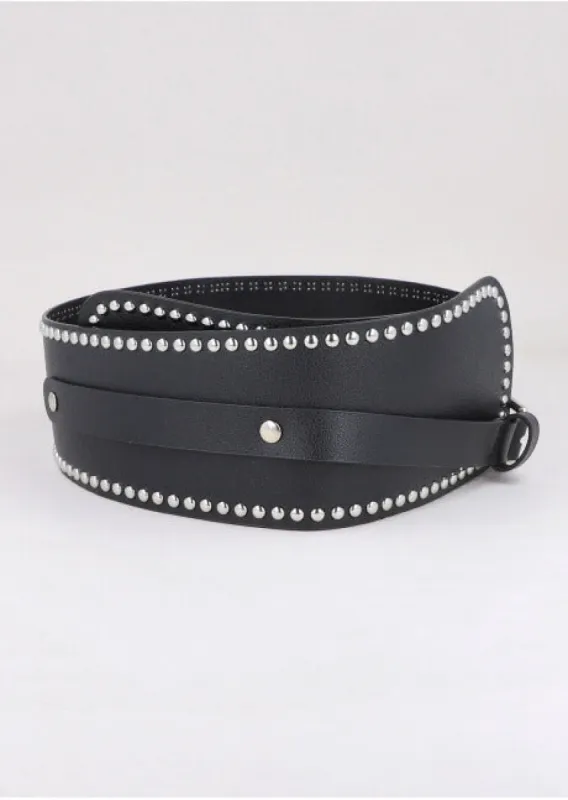 Cinturón ancho hebilla estoperoles sold by Shasa