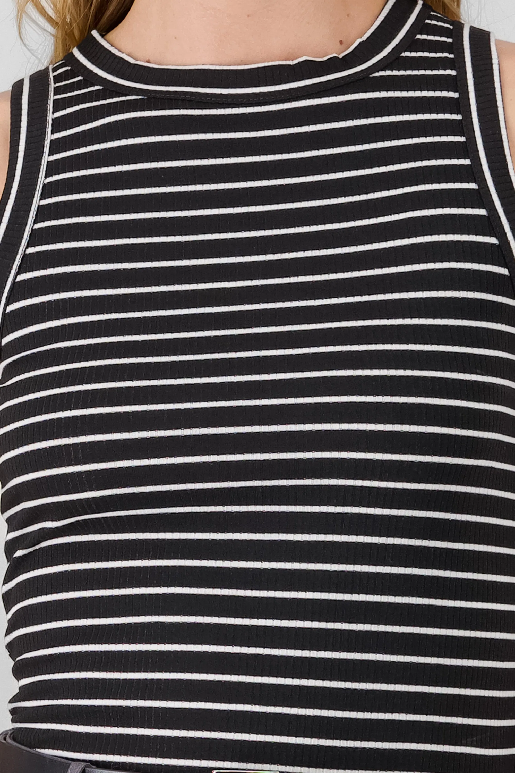 Body sin mangas rayas sold by Shasa product image thumbnail 5