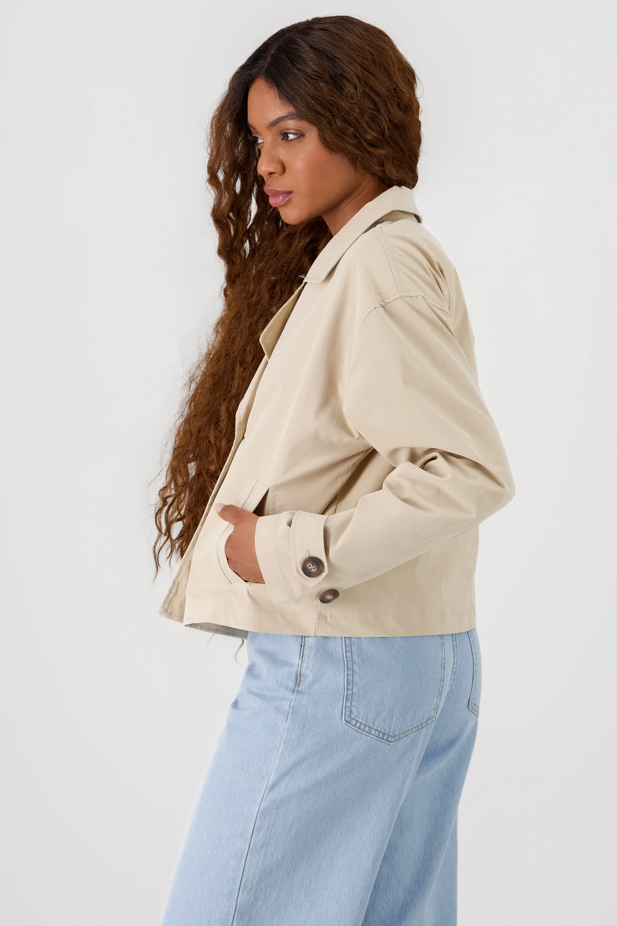 Gabardina corta lisa sold by Shasa product image thumbnail 3