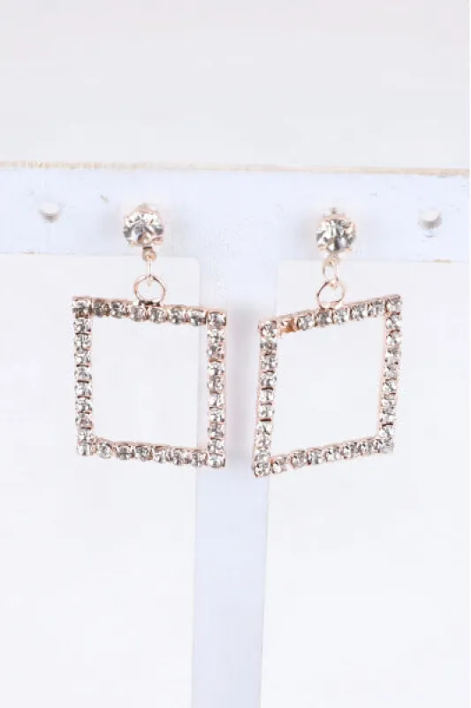 Aretes Cuadro Brillos sold by Shasa