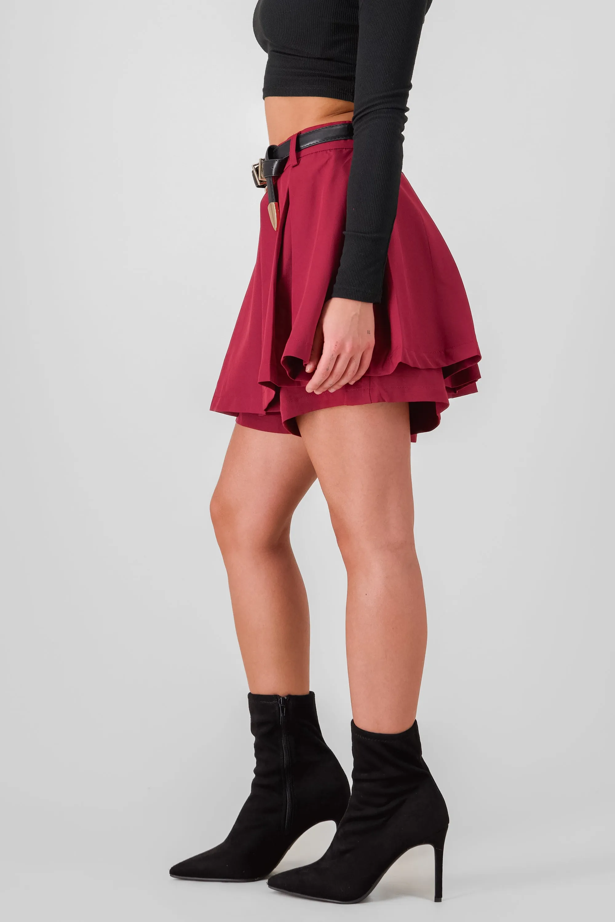 Falda short tableada detalle cinturon sold by Shasa product image thumbnail 3