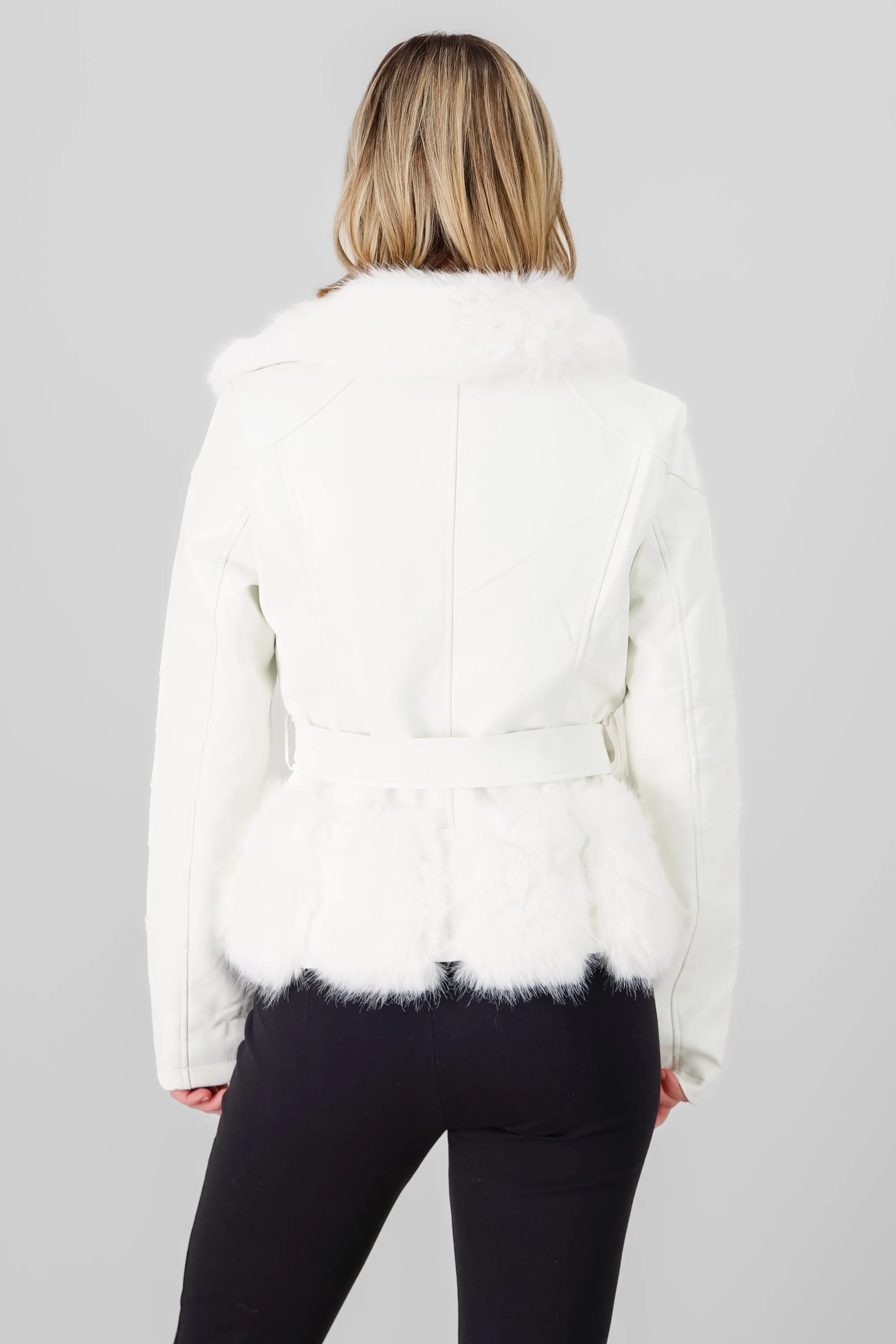 Chamarra capitonada peluche sold by Shasa product image thumbnail 4