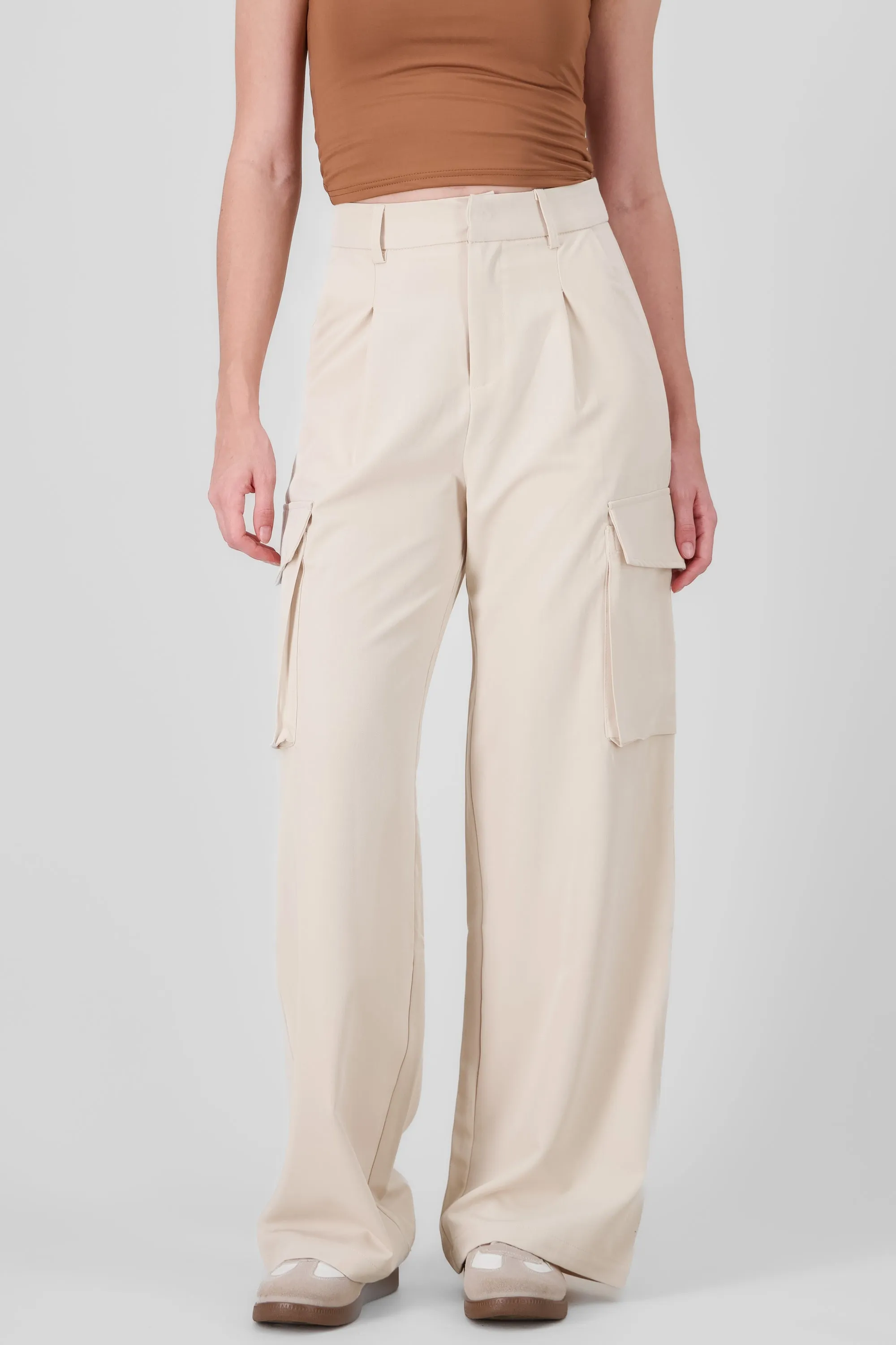 Pantalon sastre detalle bolsas cargo sold by Shasa product image thumbnail 2