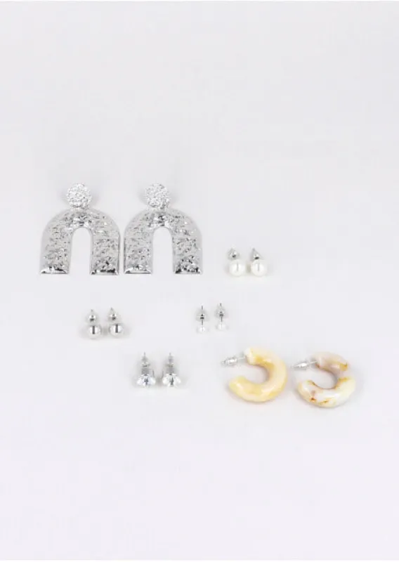 Set 6 Pares Aretes Arco Metal sold by Shasa
