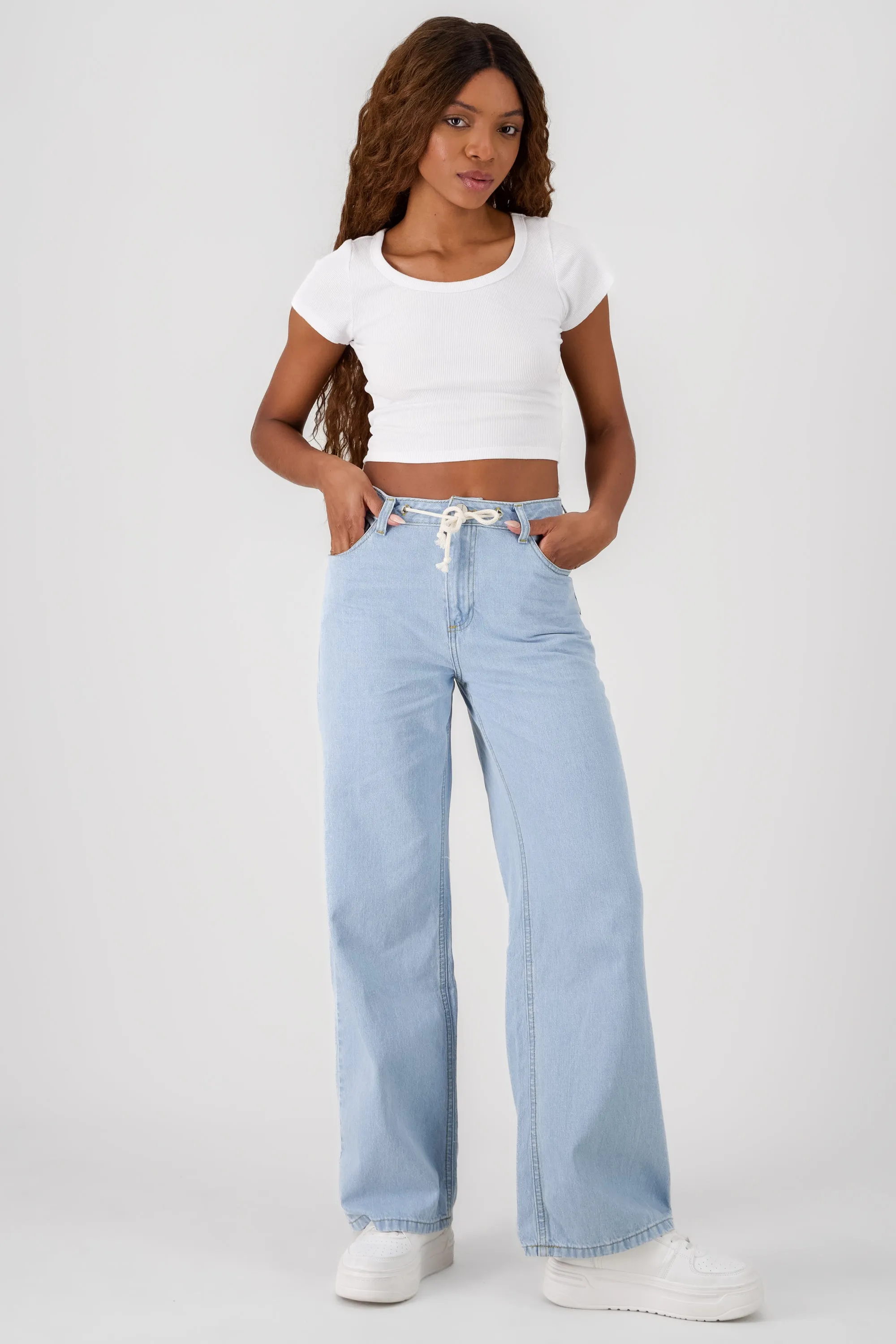 Jeans wide leg con jareta sold by Shasa