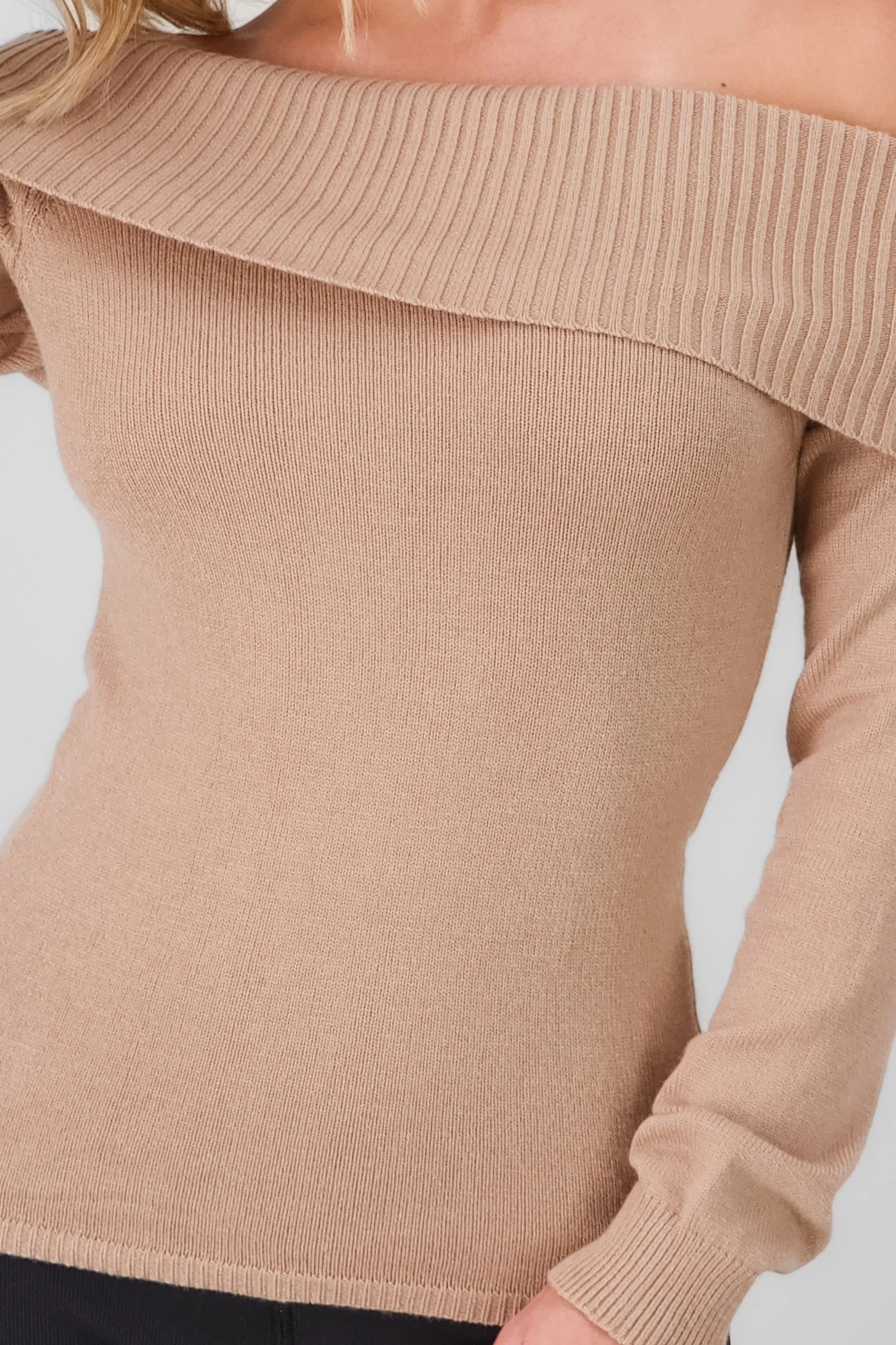 Sueter off shoulder tejido sold by Shasa product image thumbnail 5