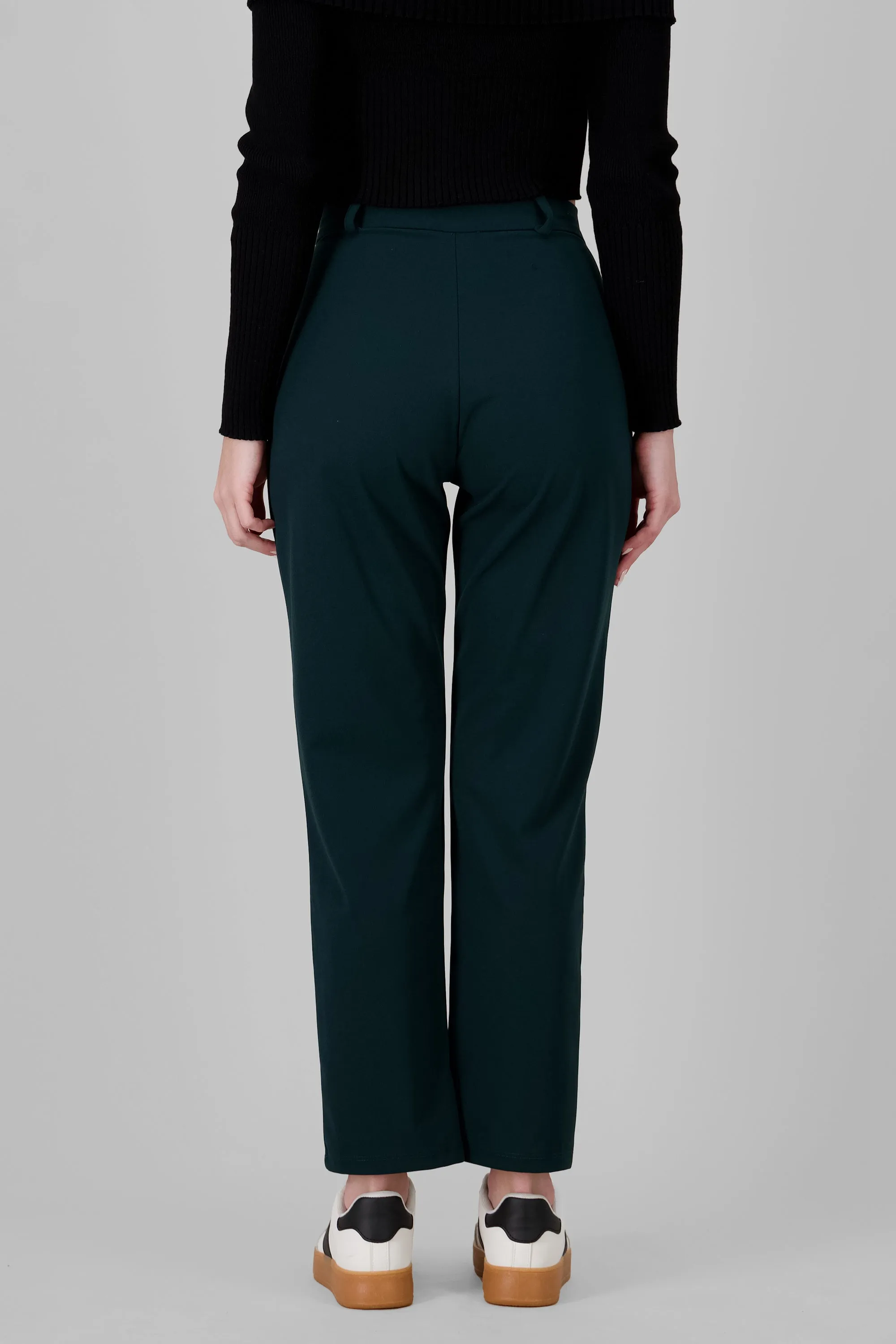 Pantalón Corto Capri sold by Shasa product image thumbnail 4