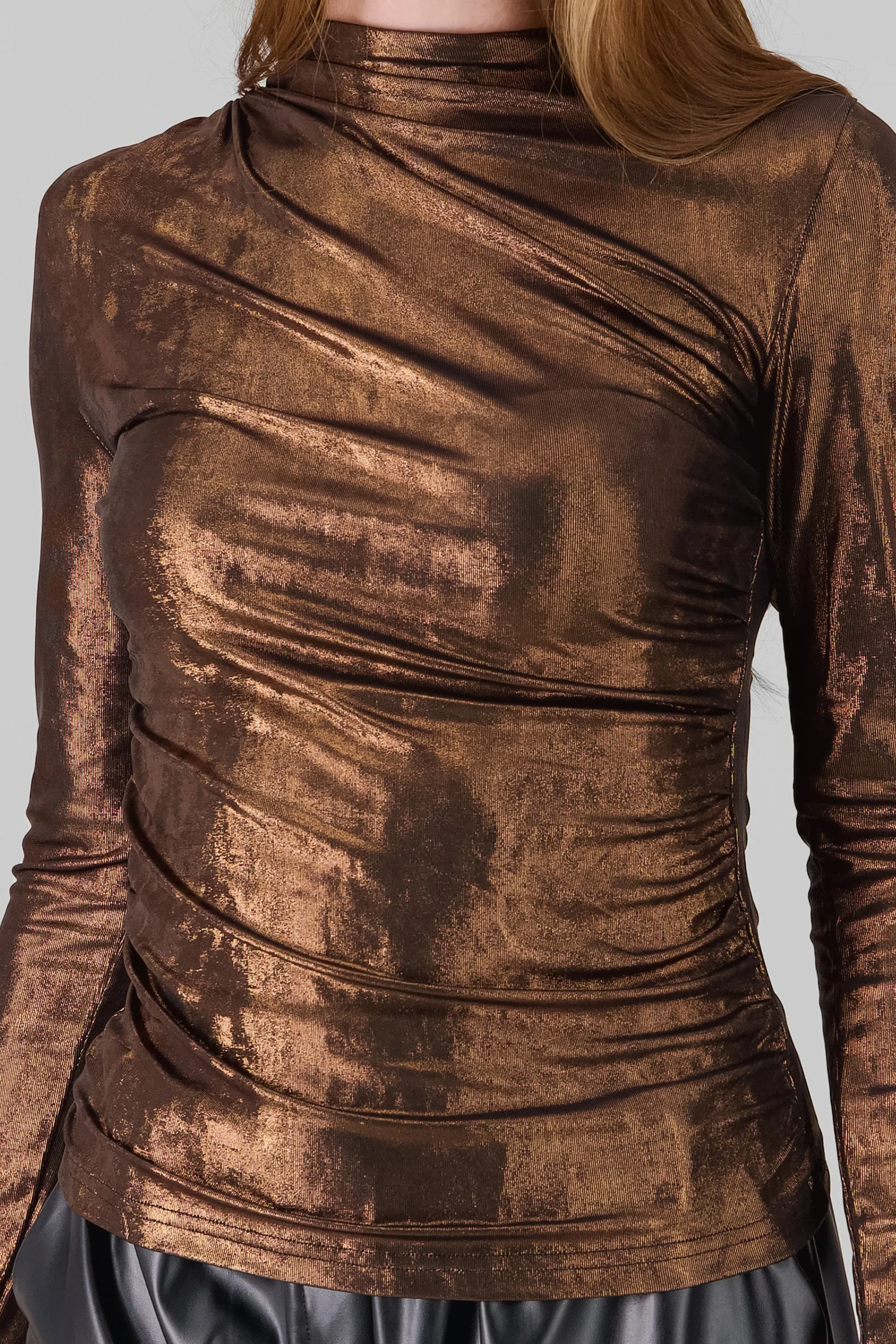 Blusa manga larga metalica sold by Shasa product image thumbnail 5