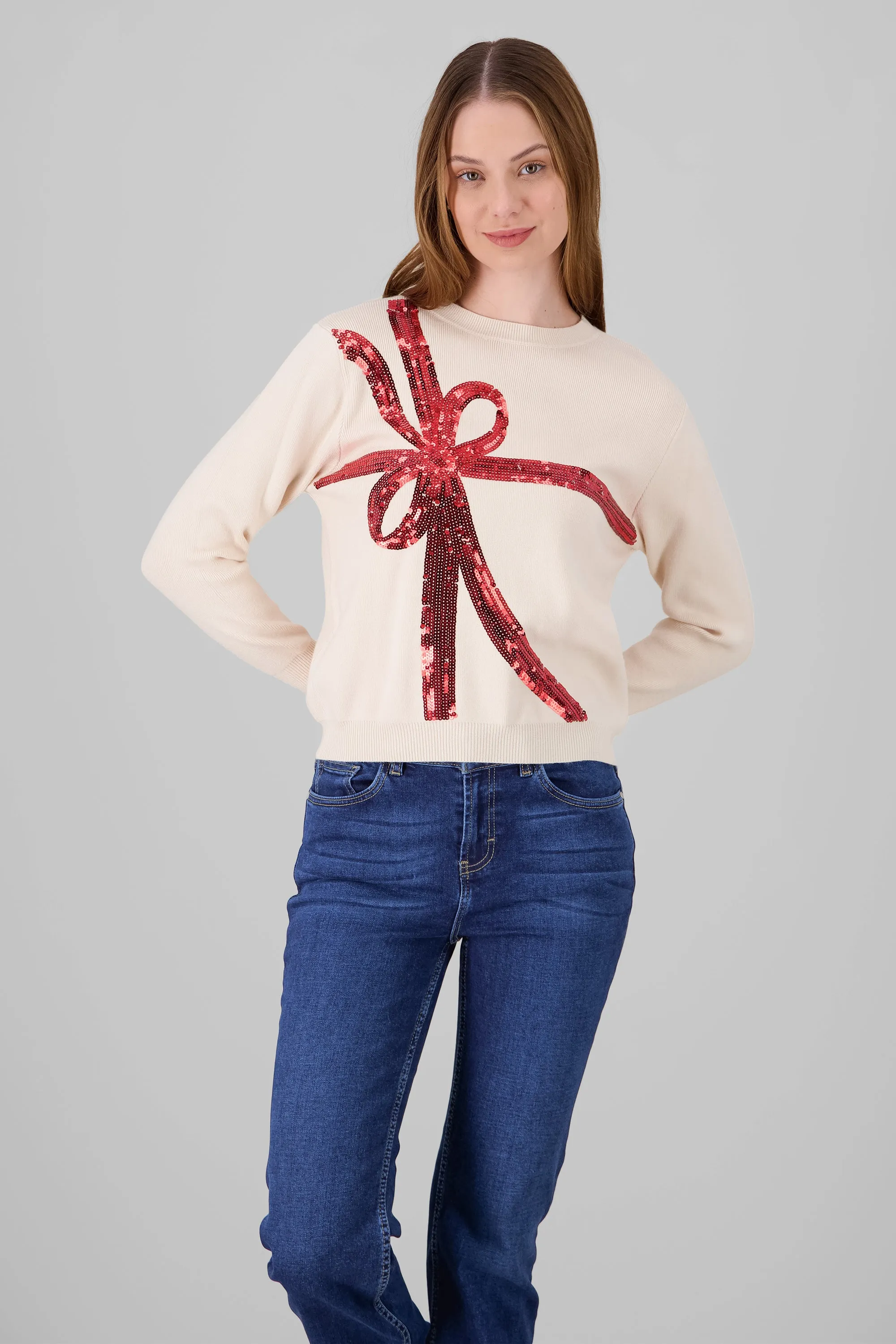 Sueter mono navidad sold by Shasa