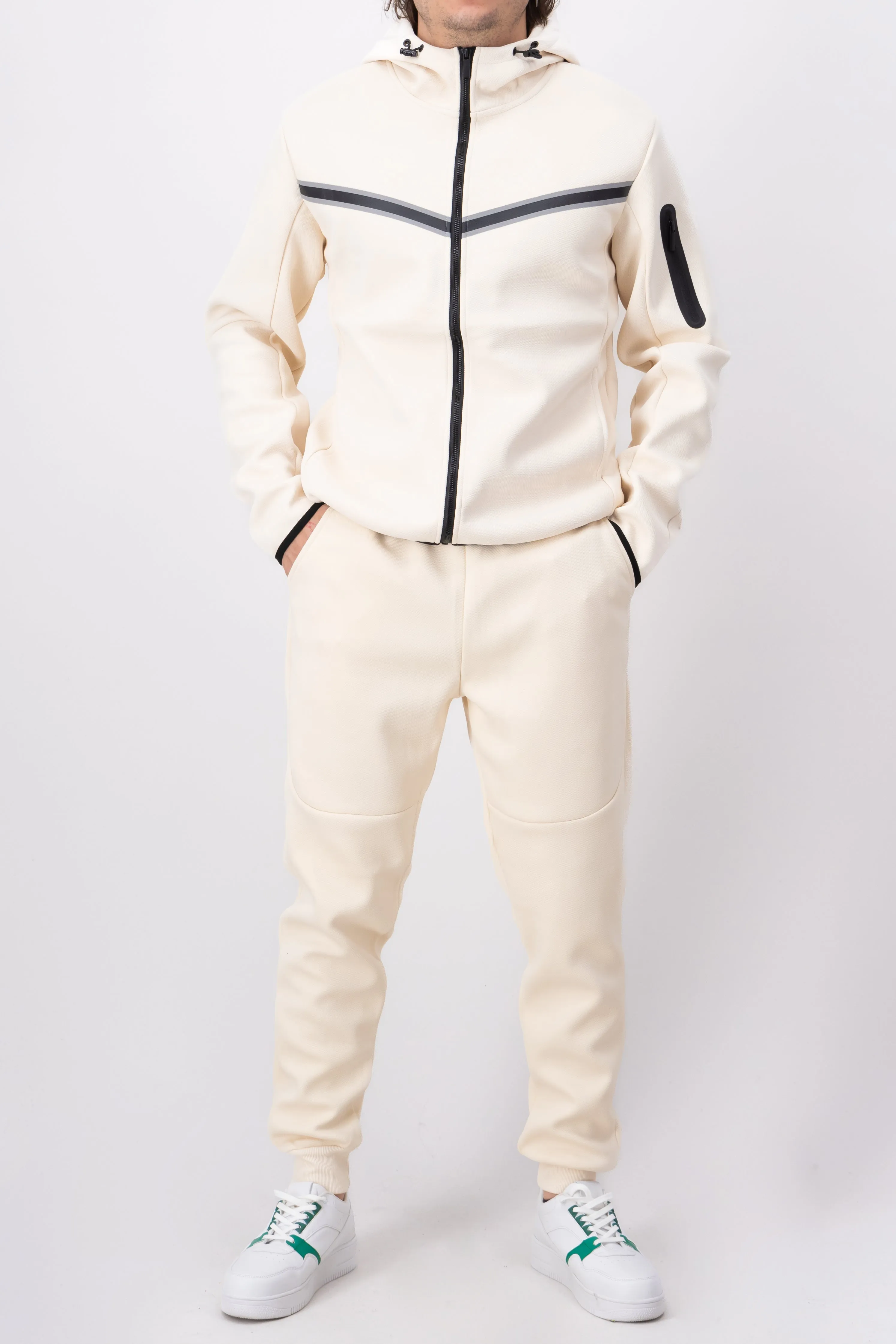 Jogger Cintas Costura sold by Shasa