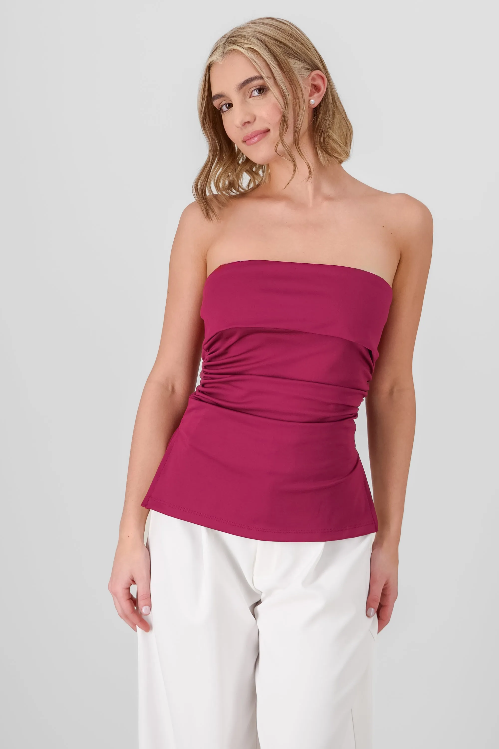 Top tubo con dobles escote Hypsters sold by Shasa product image thumbnail 2