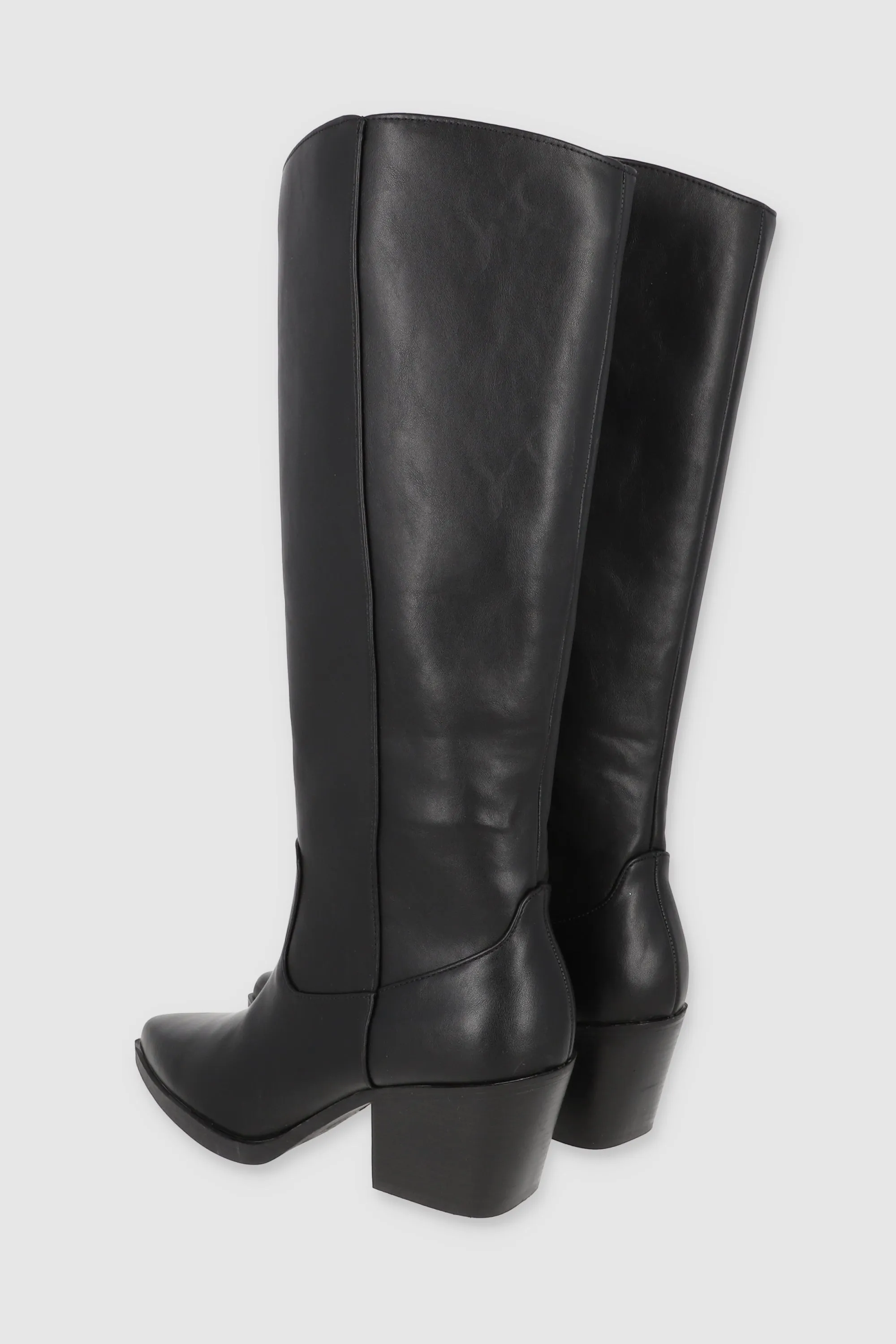 Bota vaquera efecto serpiente sold by Shasa product image thumbnail 4