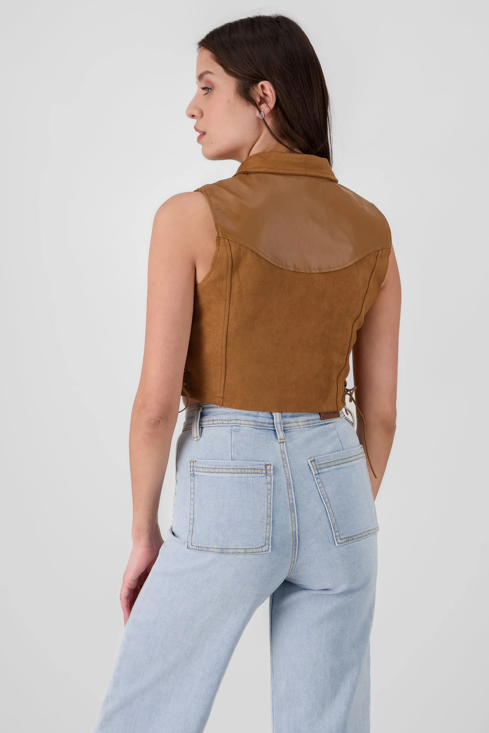 Chaleco pu y suede con cuello sold by Shasa product image thumbnail 4