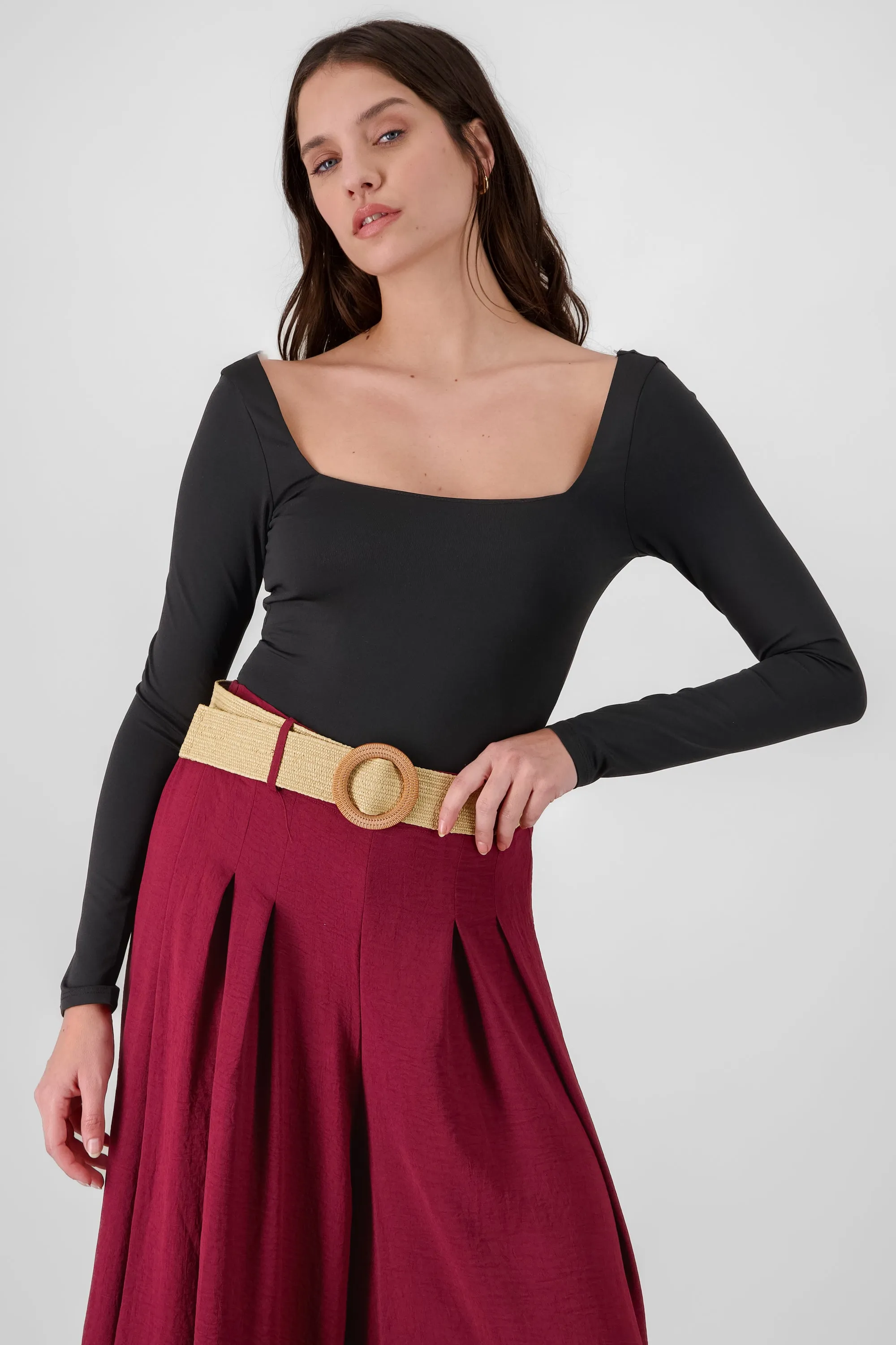 Bodysuit de manga larga con escote cuadrado sold by Shasa