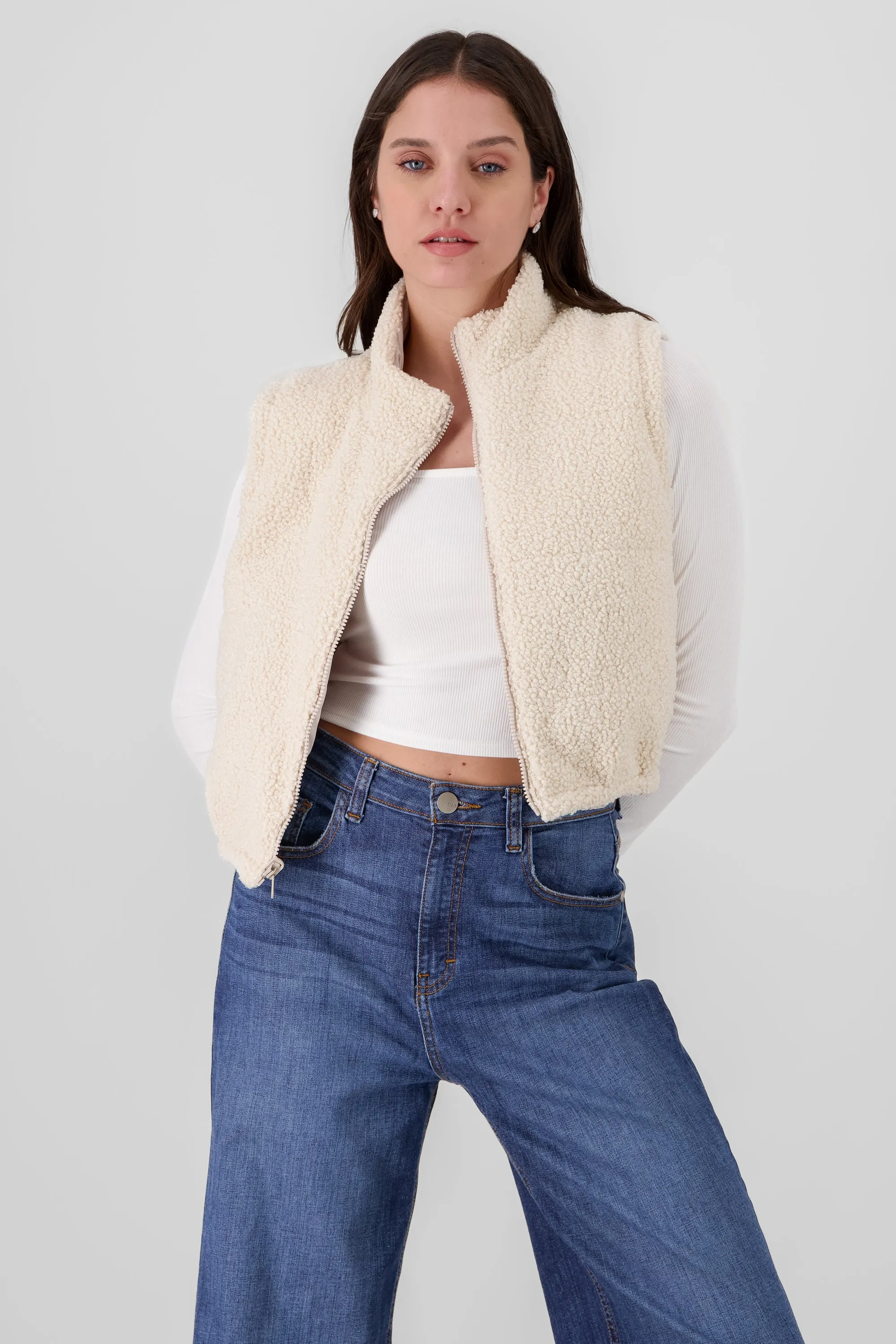 Chaleco capitonado liso y borrego sold by Shasa product image thumbnail 2