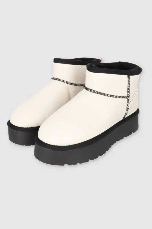 Bota Peluche Pu sold by Shasa