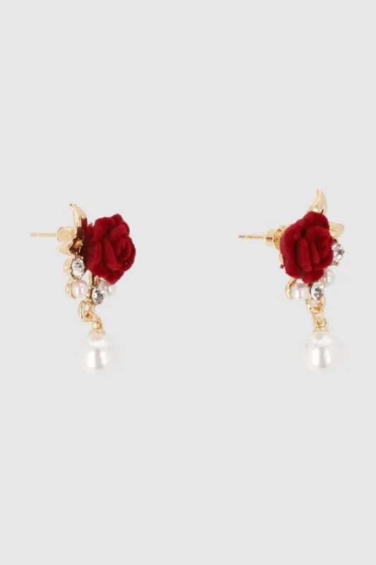 Aretes Rosas Perlas sold by Shasa