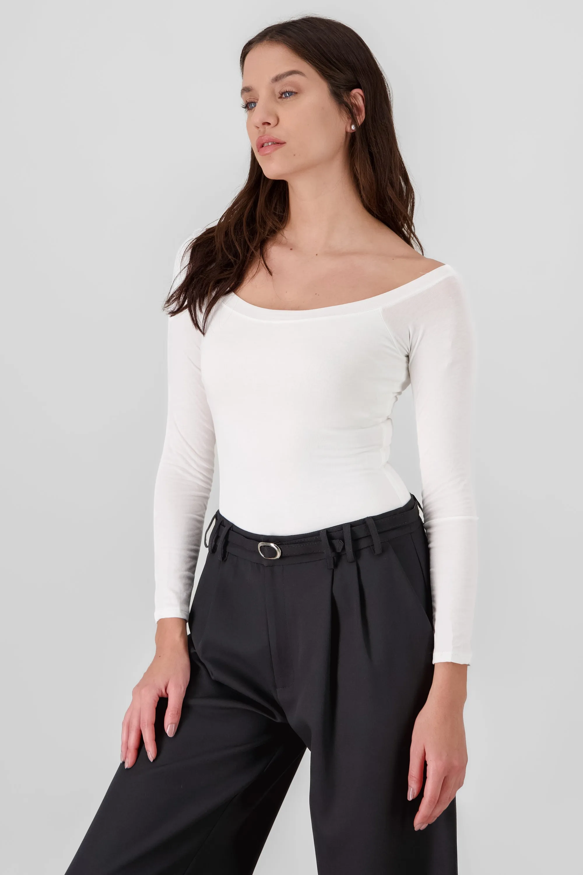 Body sin hombros liso manga larga sold by Shasa product image thumbnail 3