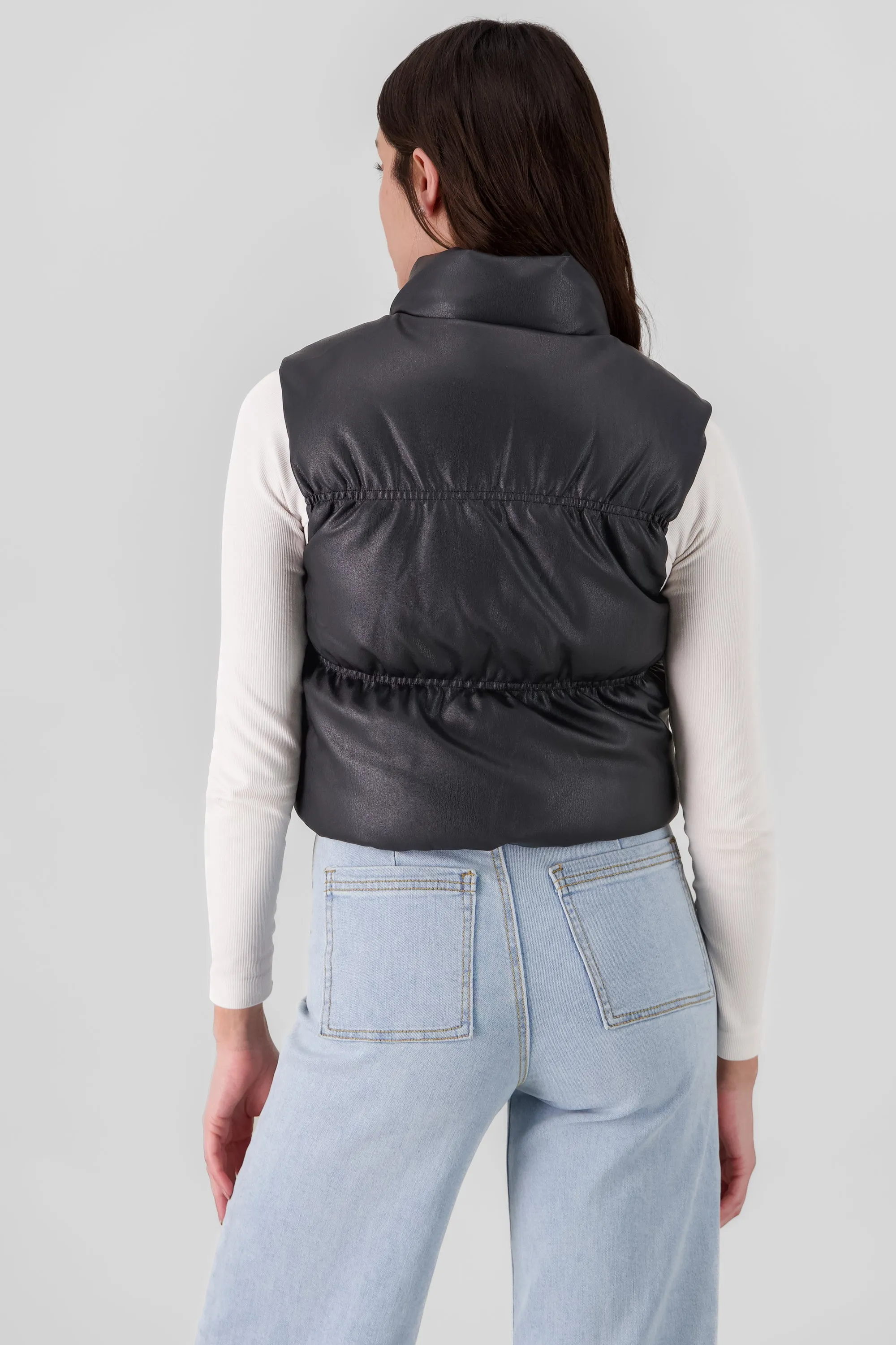 Chaleco efecto piel forrado peluche sold by Shasa product image thumbnail 4