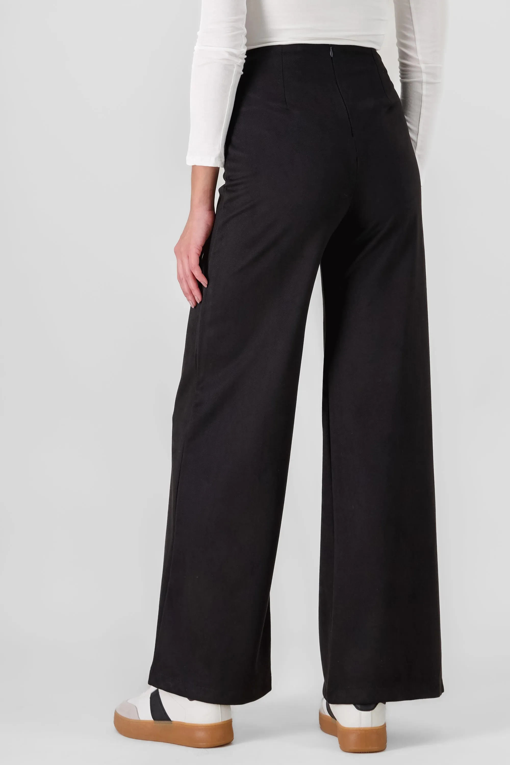 Pantalon detalle costura sold by Shasa product image thumbnail 4