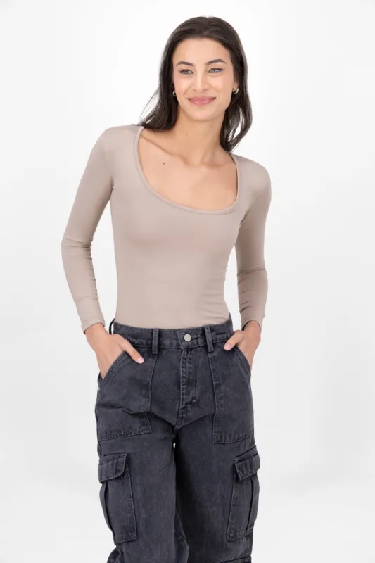 Bodysuit Liso Cuello Scoop sold by Shasa