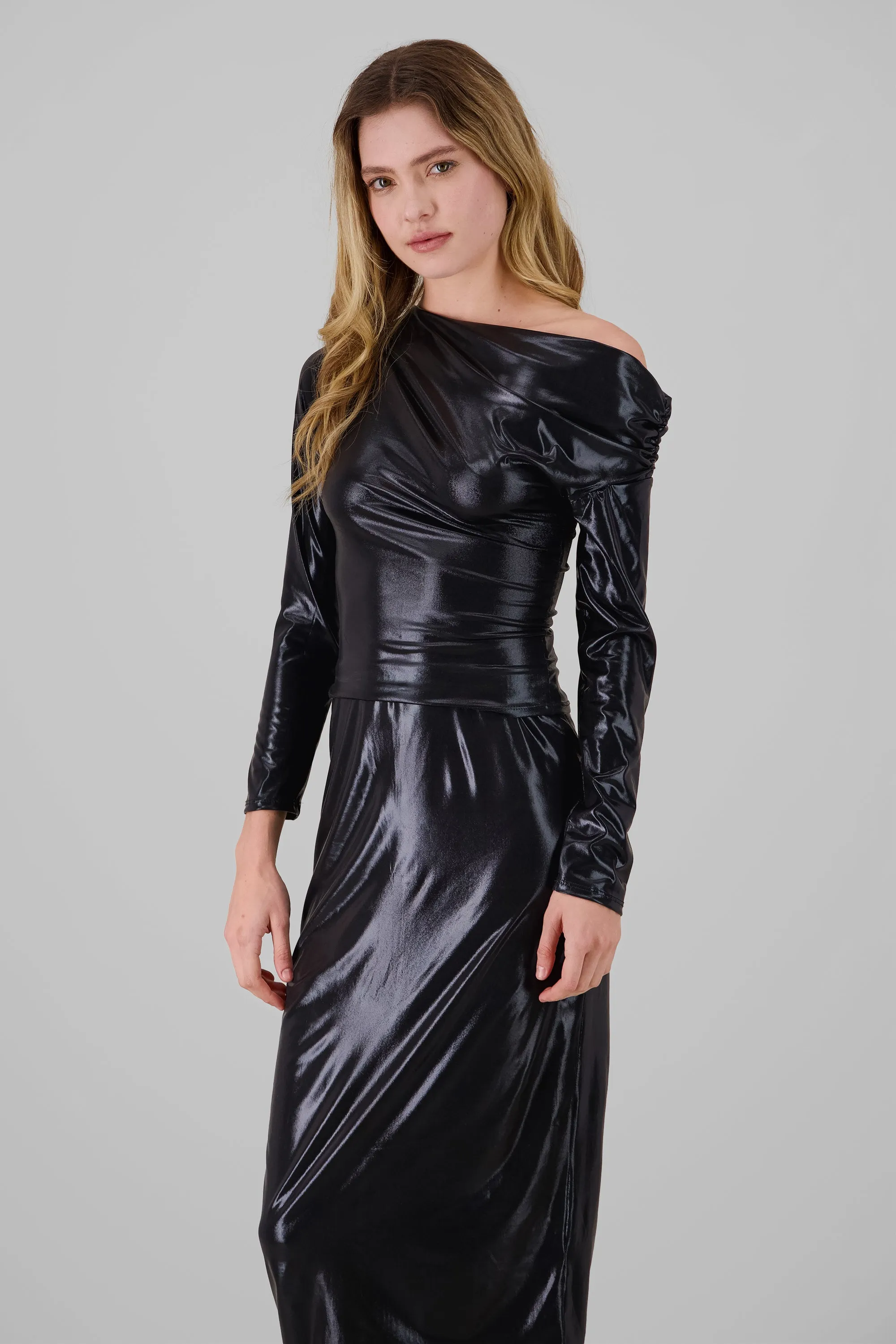 Blusa manga larga escote cascada asimetrica sold by Shasa product image thumbnail 3