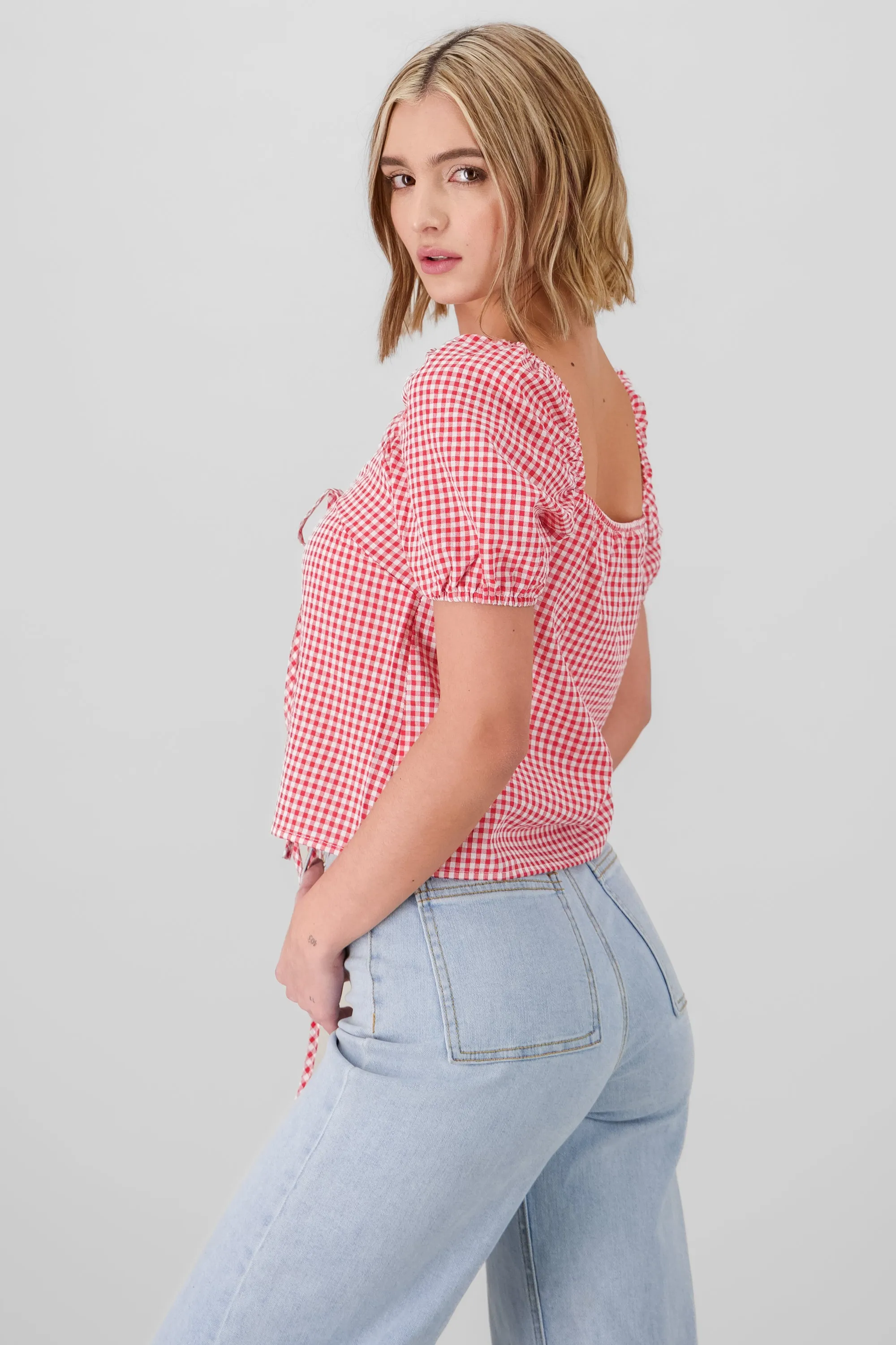 Camisa de mangas abullonadas y lazos al centro sold by Shasa product image thumbnail 3