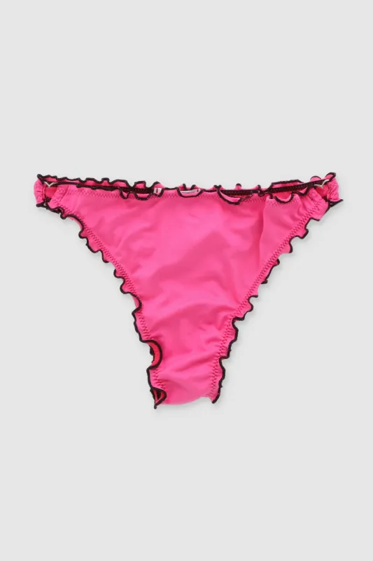 Tanga con terminado ondas sold by Shasa