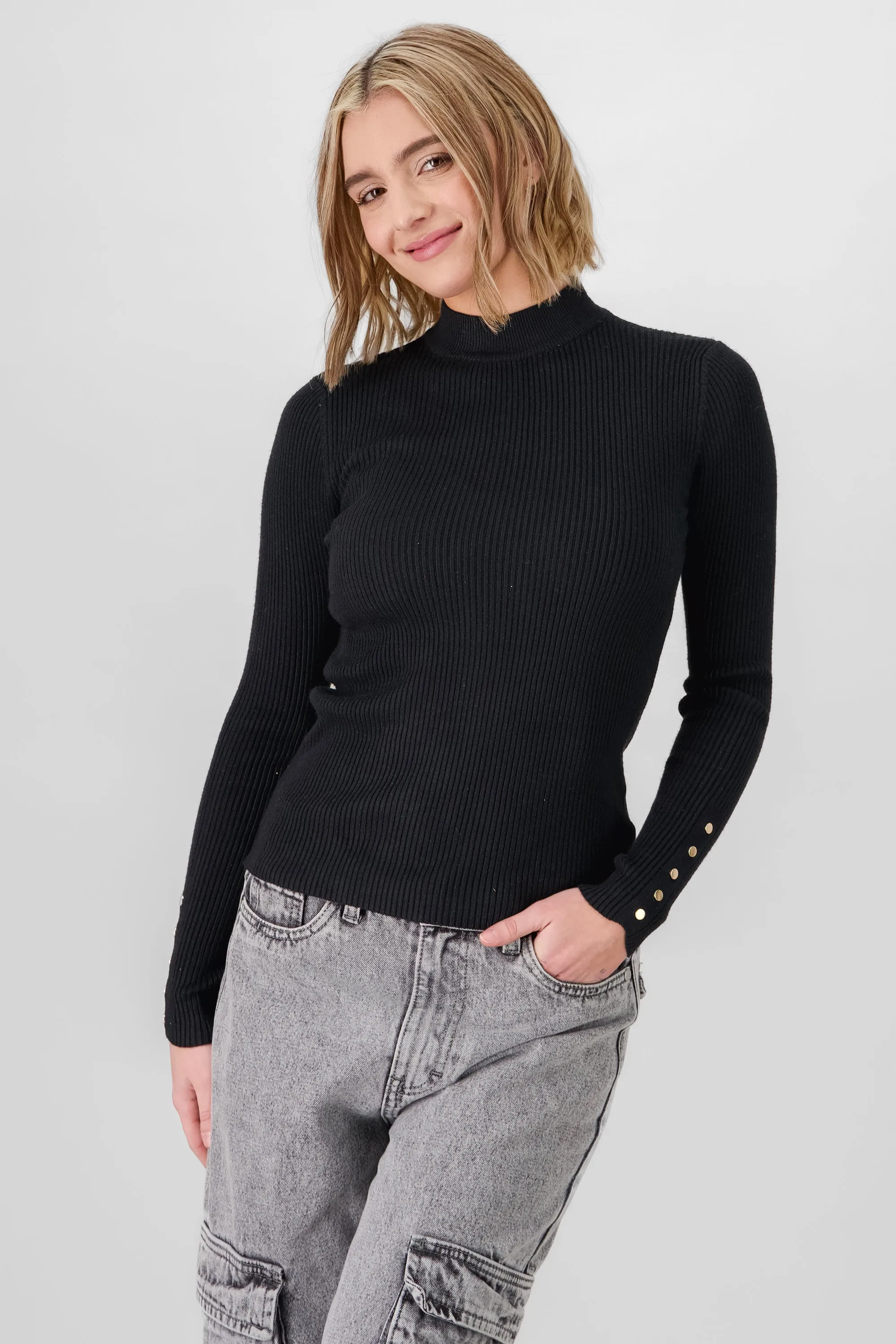 Sueter tejido detalle botones mangas sold by Shasa product image thumbnail 2