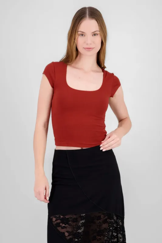 Top manga corta doble tela escote cuadrado sold by Shasa