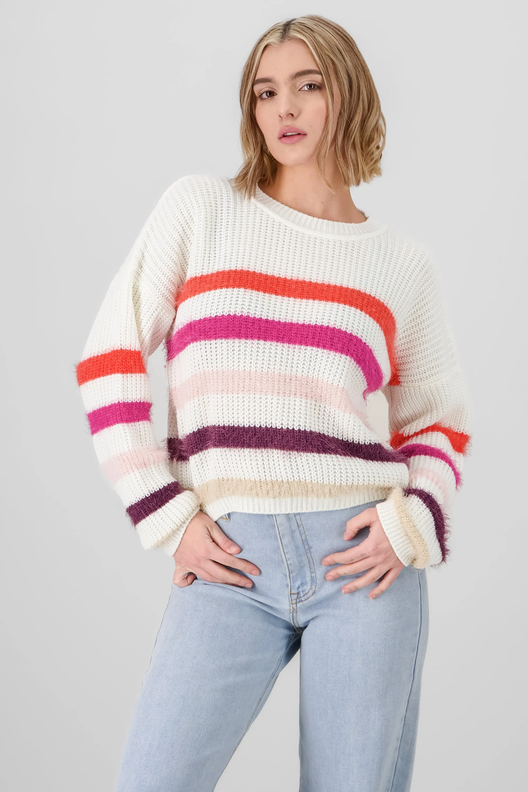 Sueter tejido rayas colores sold by Shasa