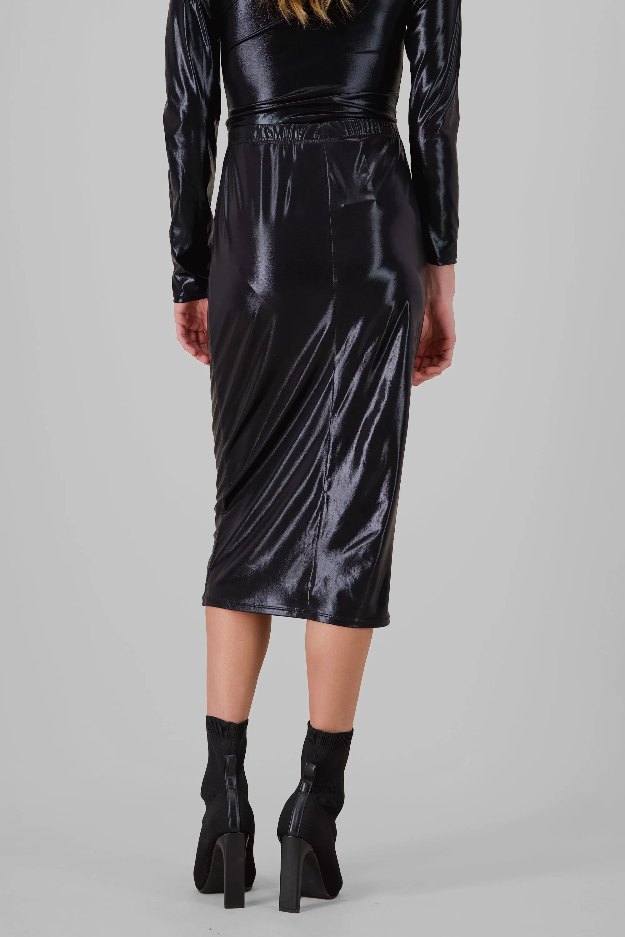 Falda midi brillosa sold by Shasa product image thumbnail 4