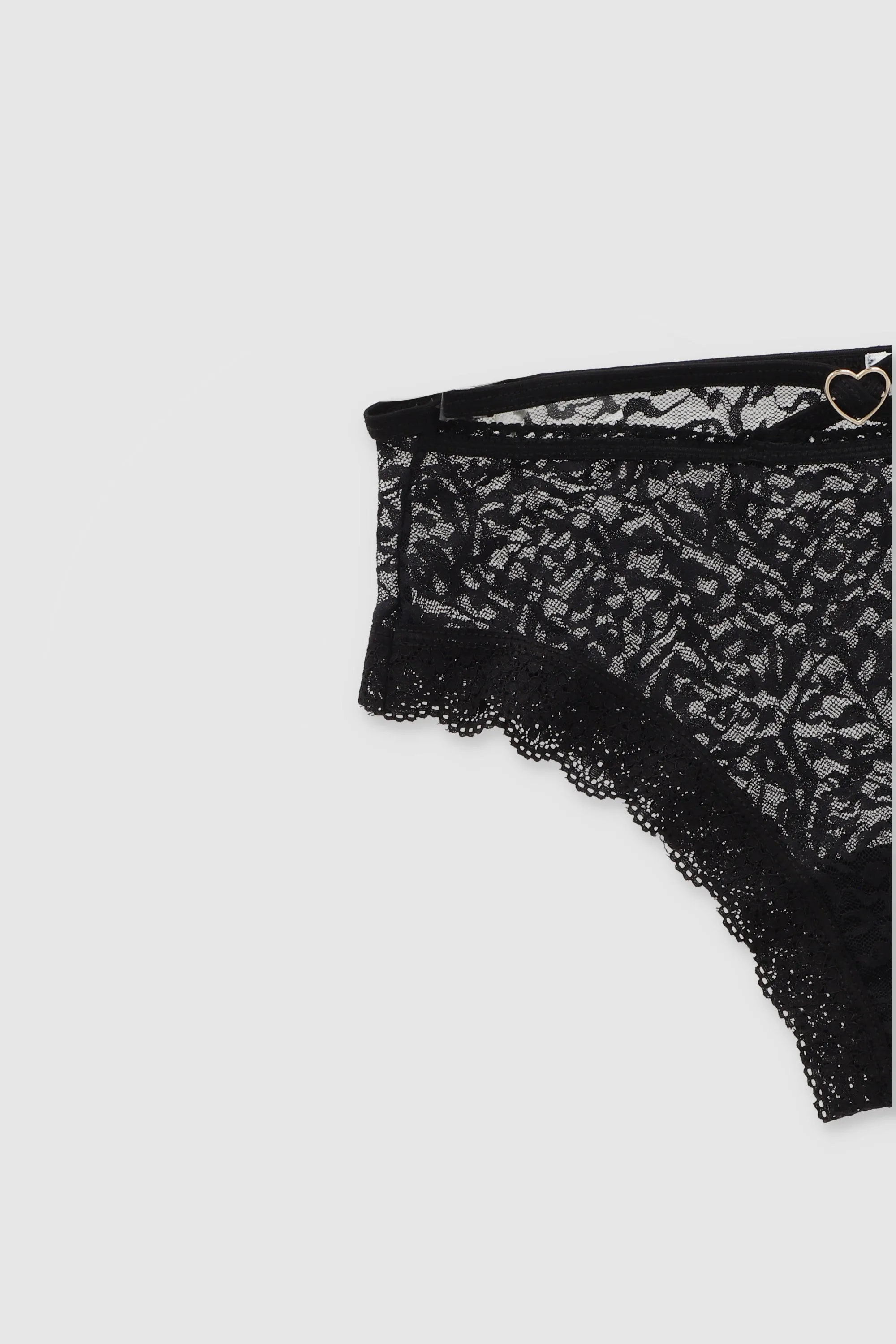 Calzón de encaje con bies sold by Shasa product image thumbnail 3