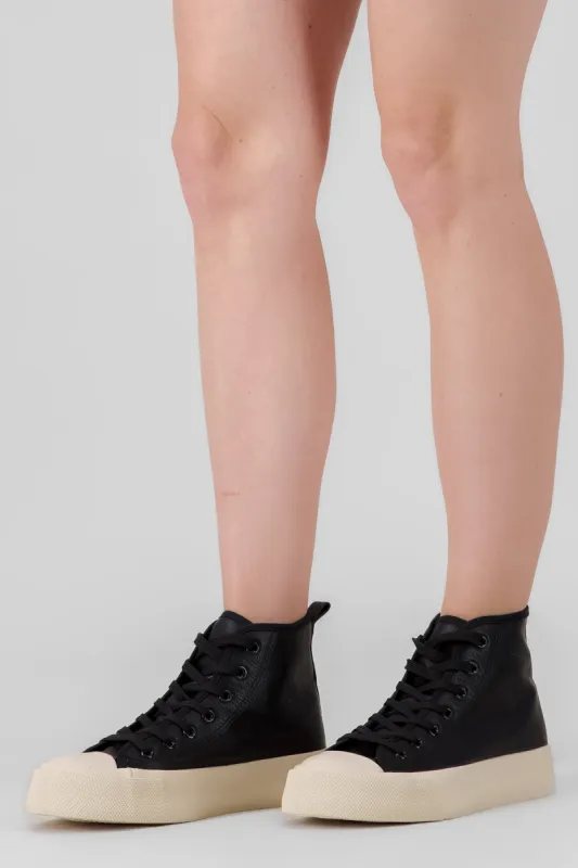 TENIS CANVAS LISO PU sold by Shasa