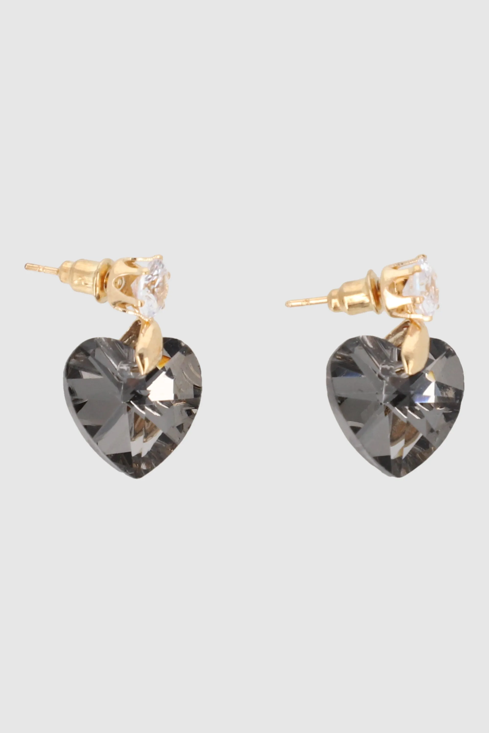 Aretes Corazón Cristal sold by Shasa