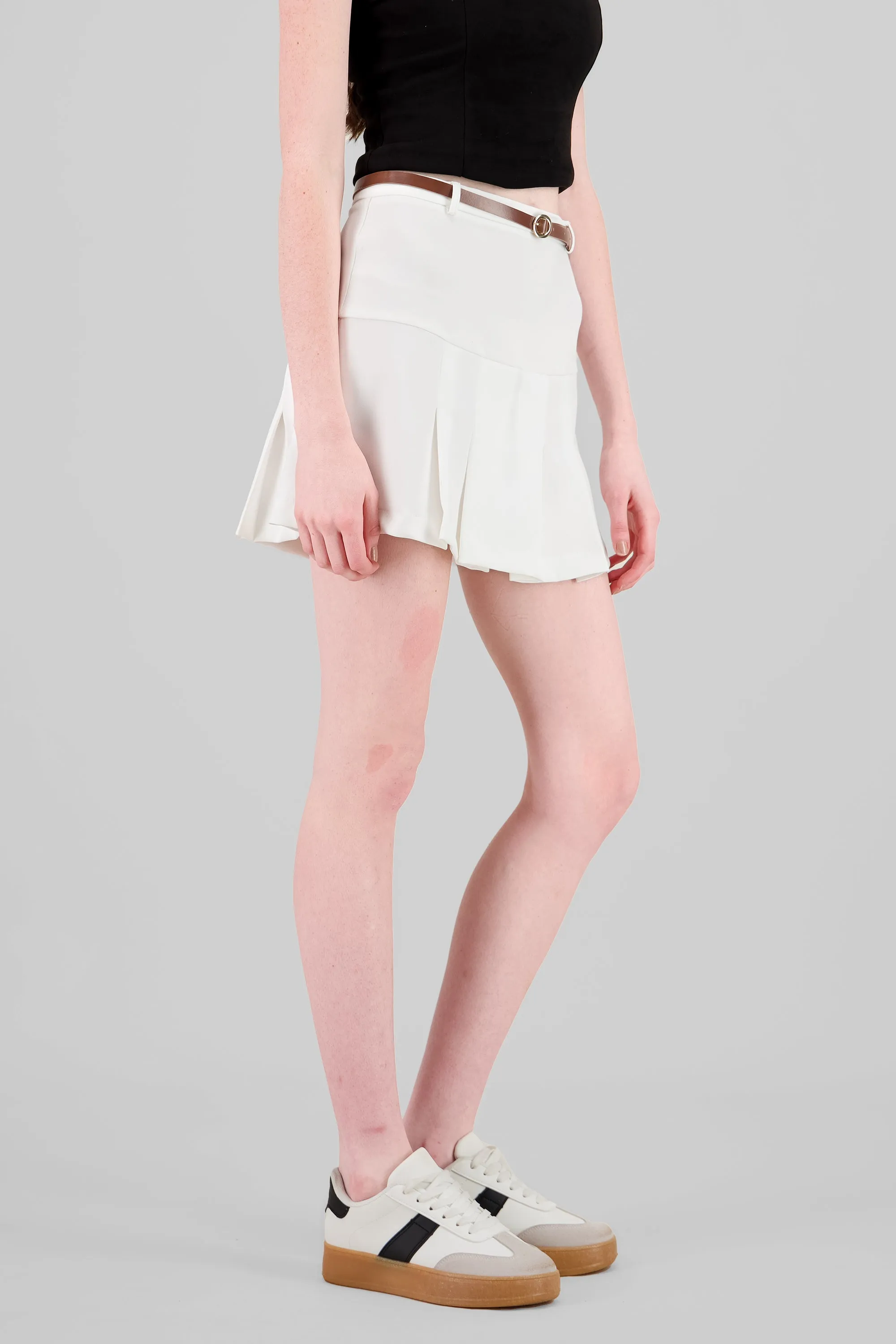 Mini falda lisa cinturon sold by Shasa product image thumbnail 3