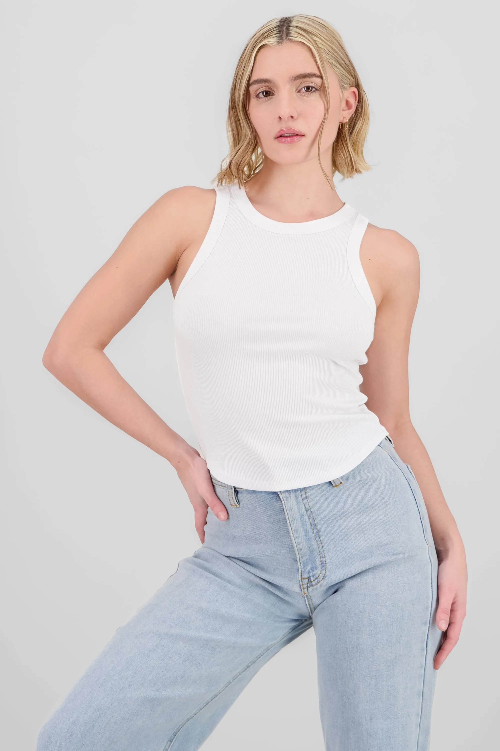 Tank top sin manga de rib liso sold by Shasa product image thumbnail 2