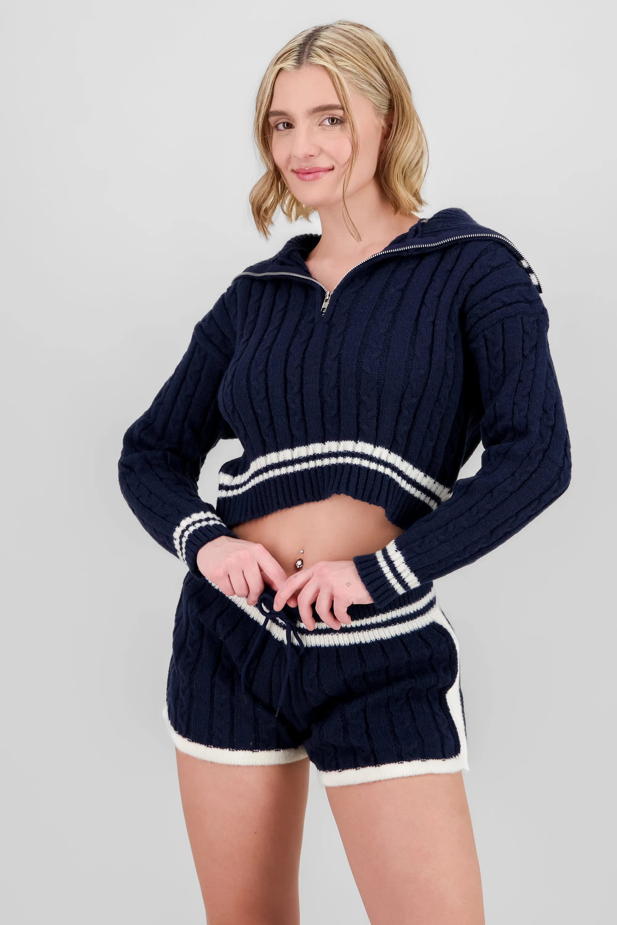 Cardigan con medio cierre sold by Shasa product image thumbnail 2