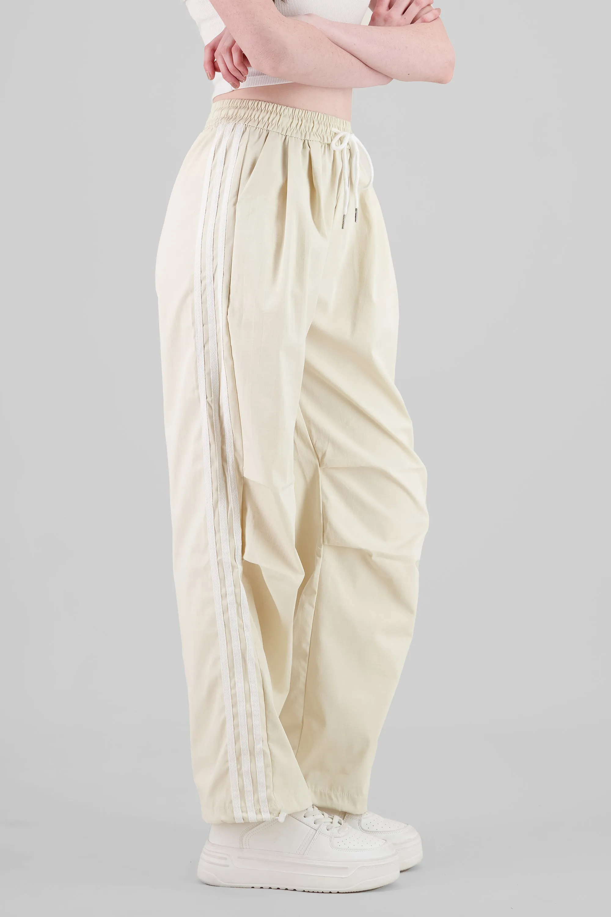 Pantalon parachute rayas sold by Shasa product image thumbnail 3