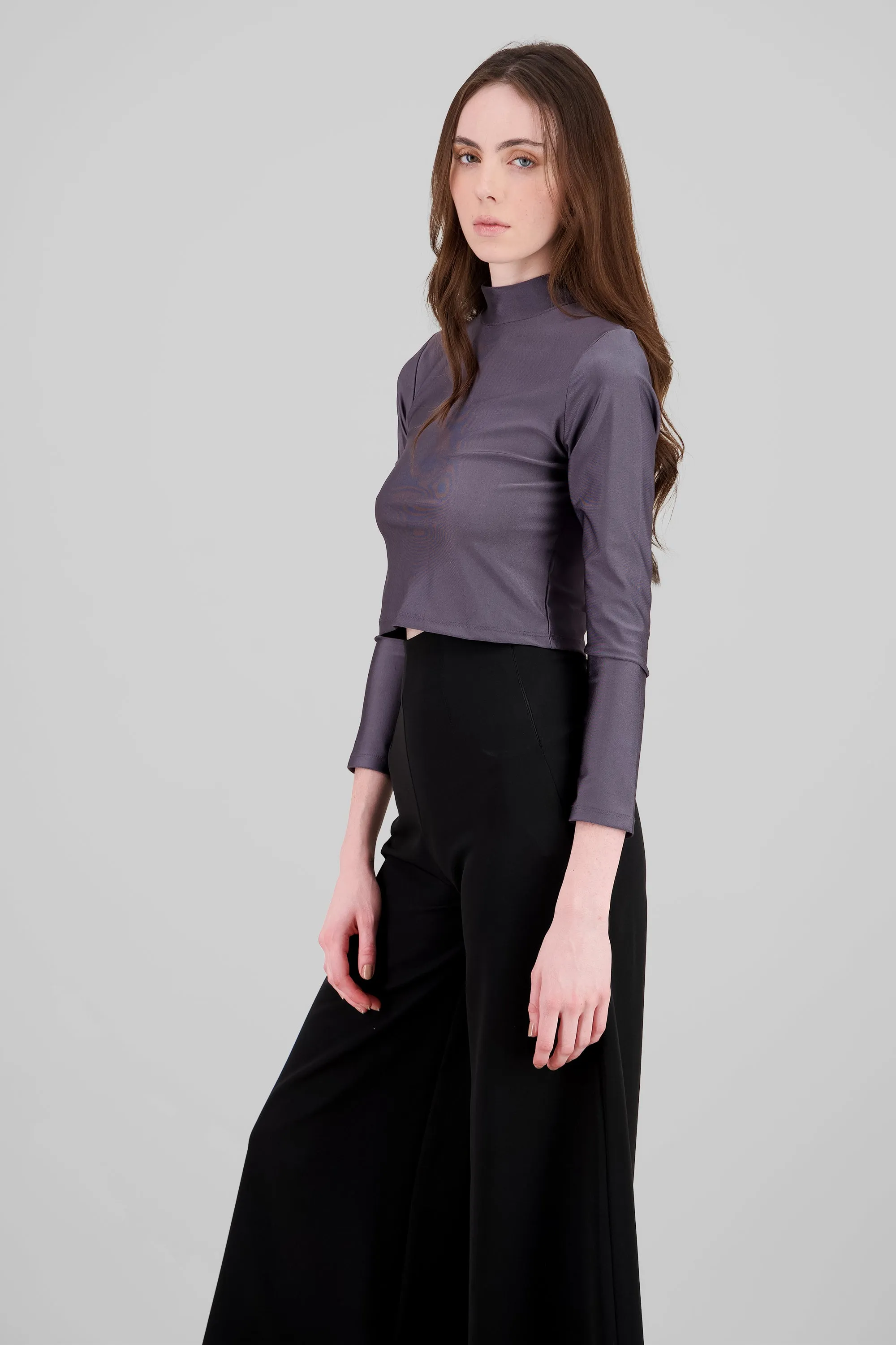 Top crop manga larga cuello sold by Shasa product image thumbnail 3