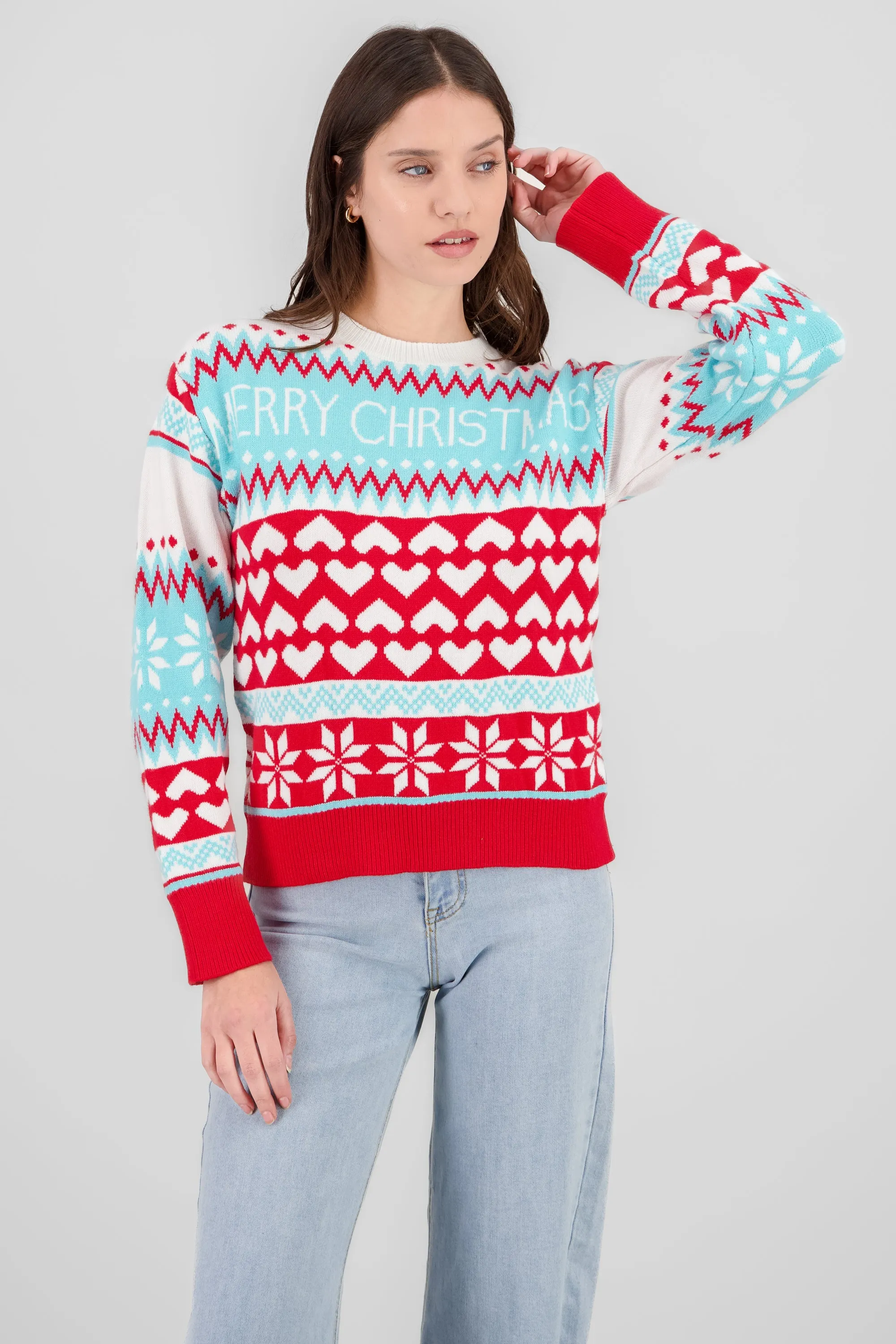 Sueter de navidad corazones sold by Shasa