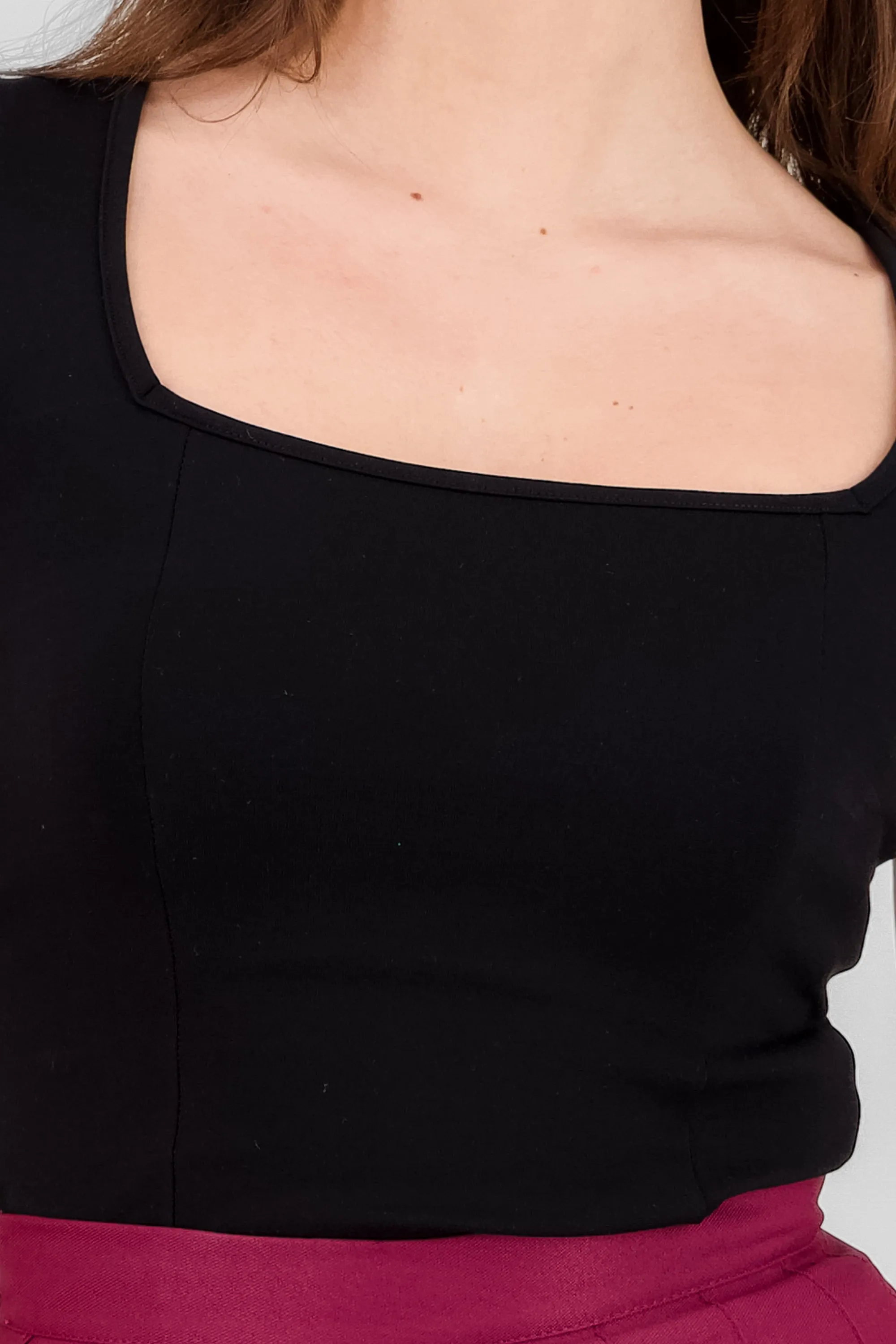 Body escote cuadrado manga corta sold by Shasa product image thumbnail 5