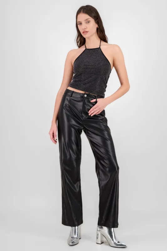 Pantalon amplio pu sold by Shasa