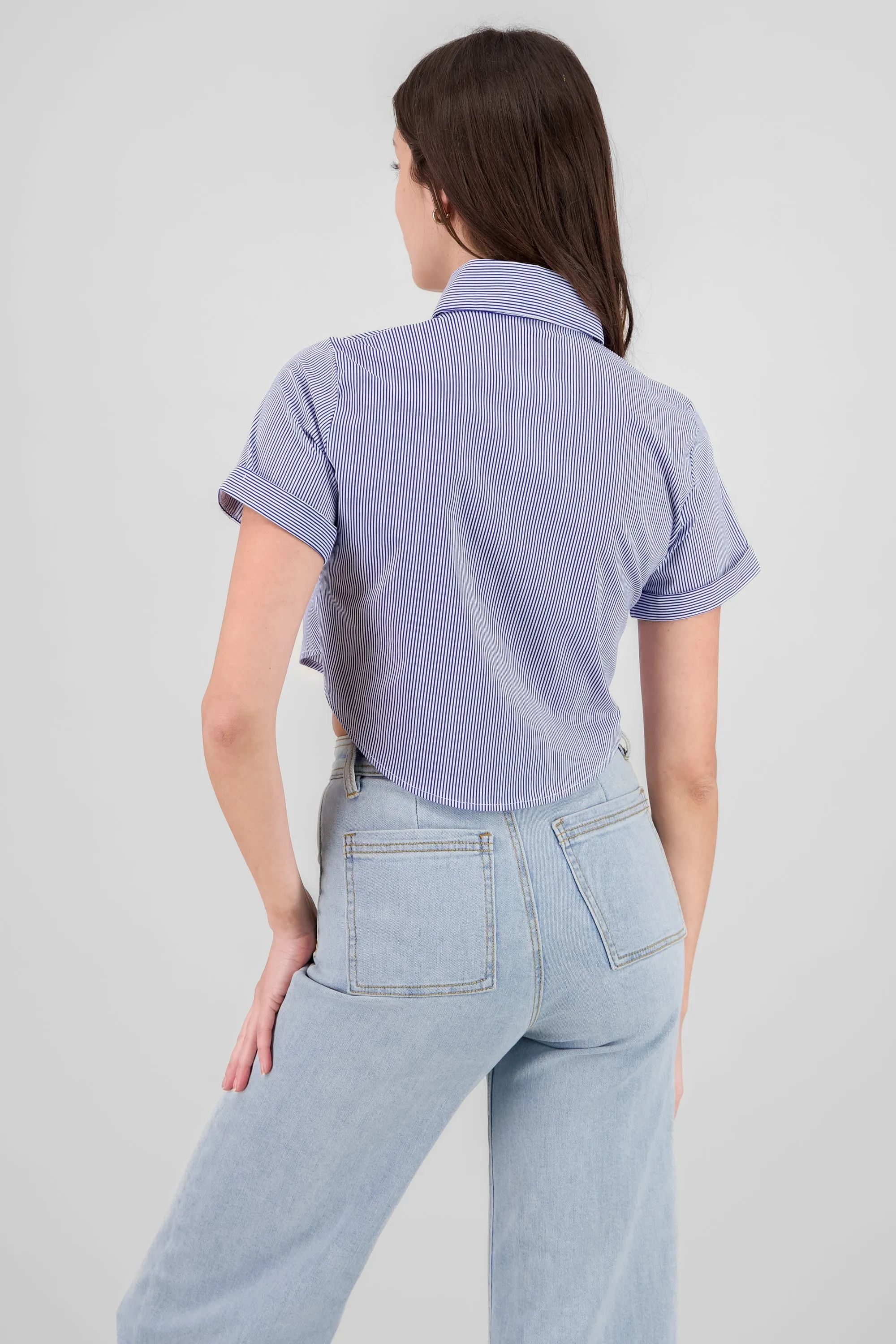 Camisa crop manga corta sold by Shasa product image thumbnail 4